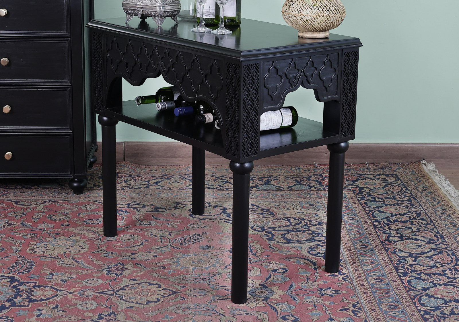 Varick Table