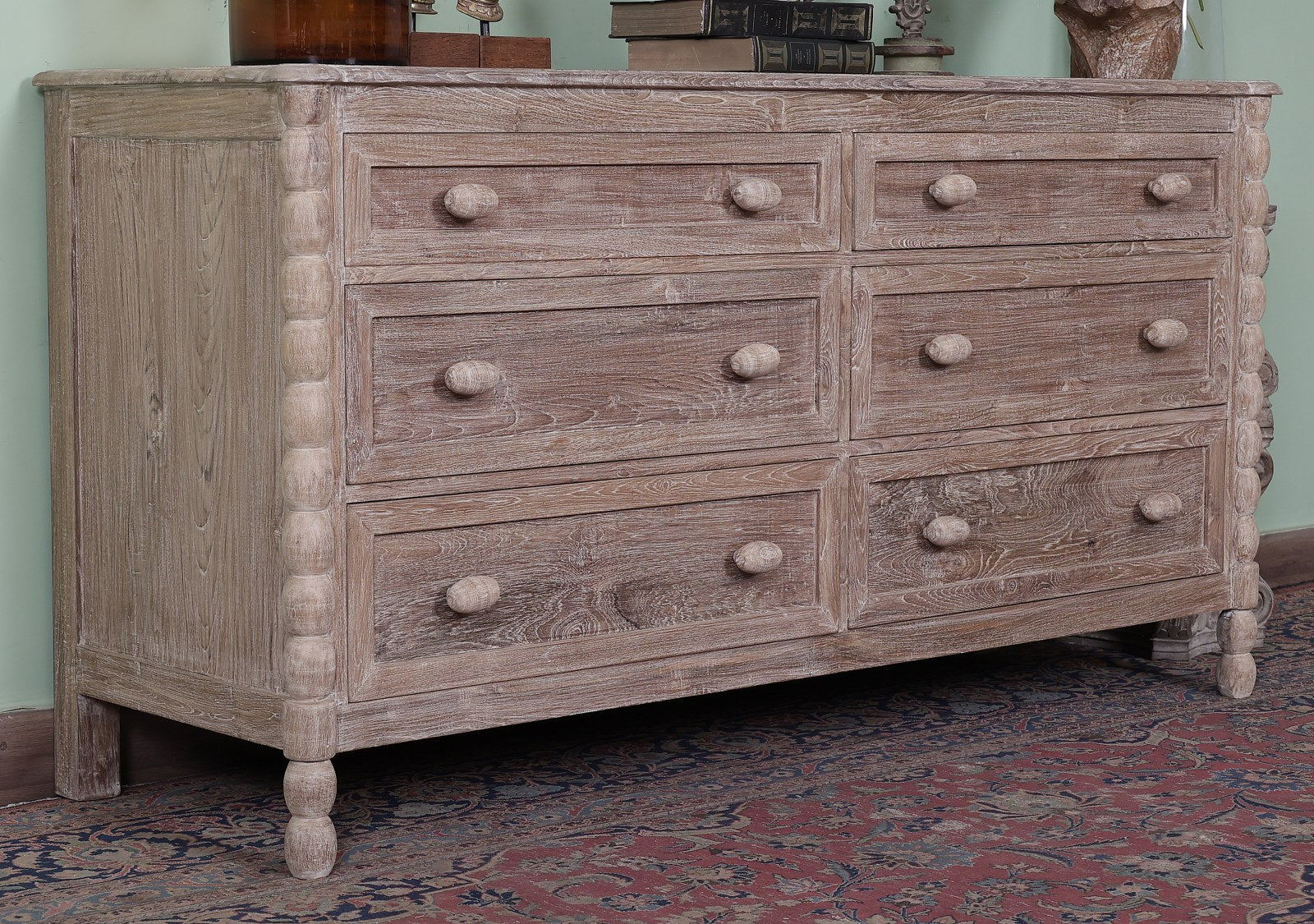 Bernor Chest of Drawers