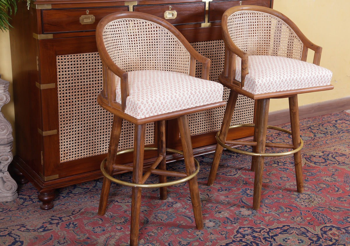 Almindez Barchair