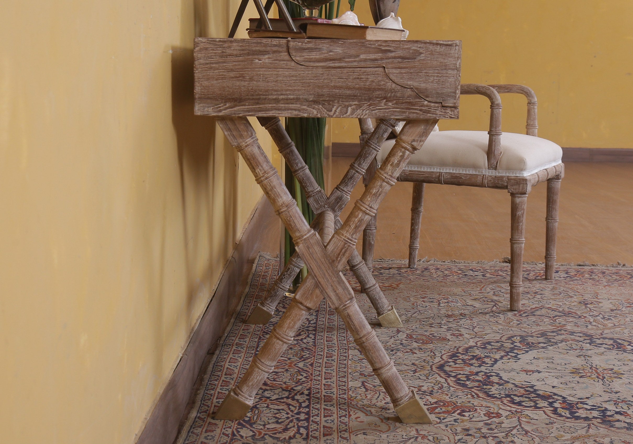 Holmes Console Table
