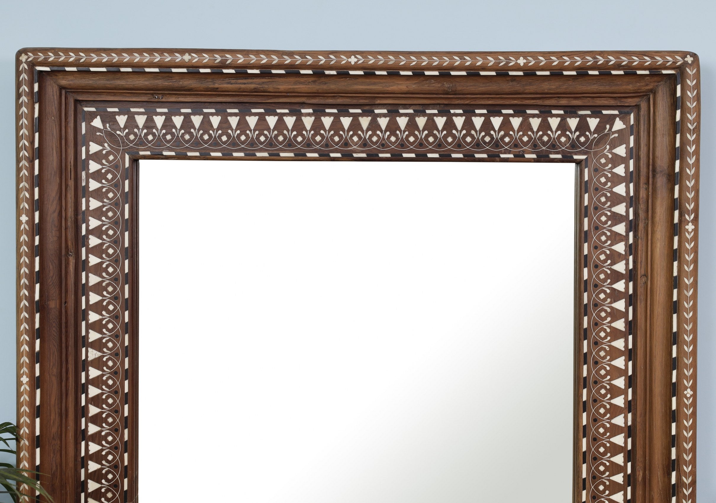 Leopold Mirror Frame