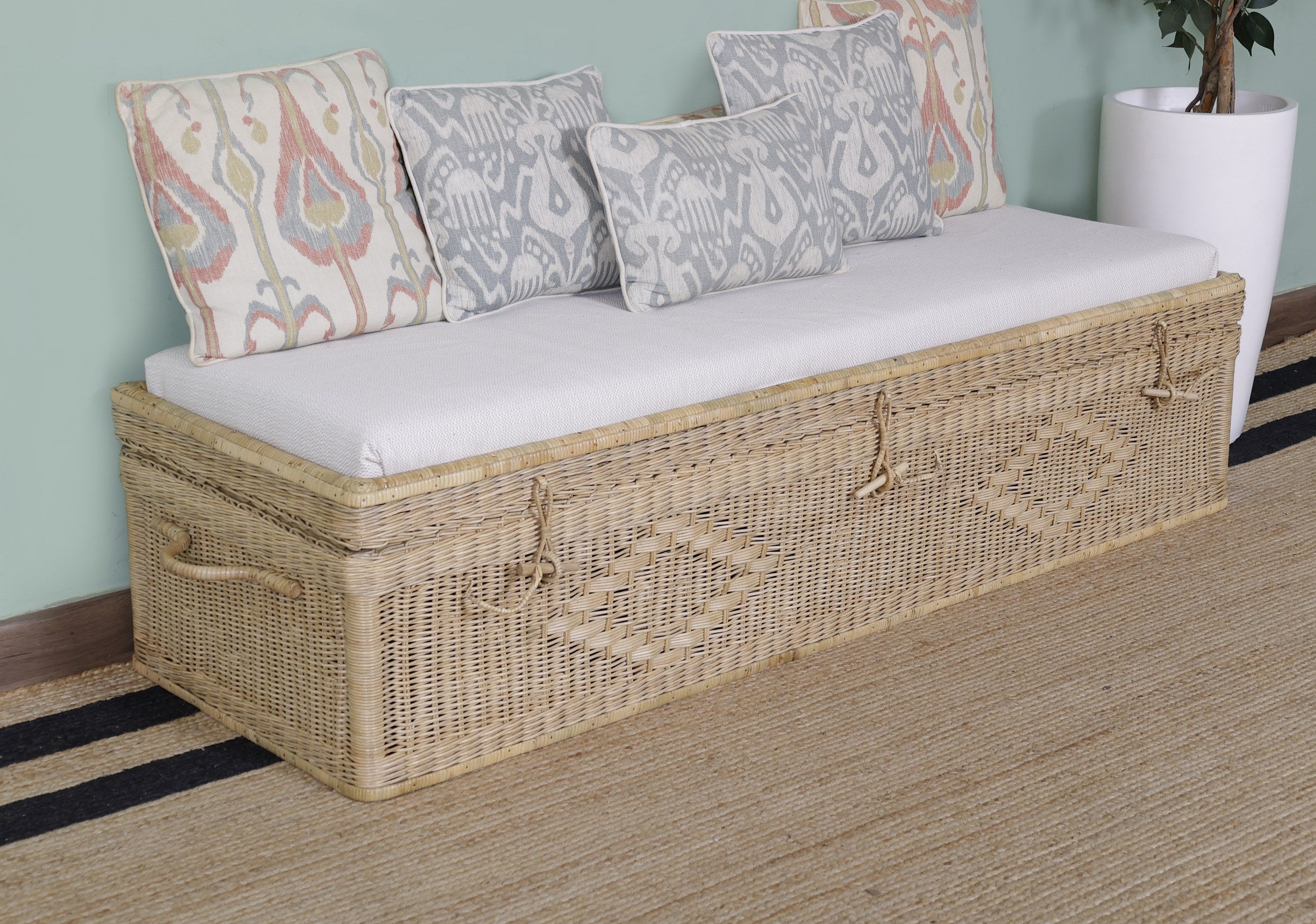 Riebeck Bench