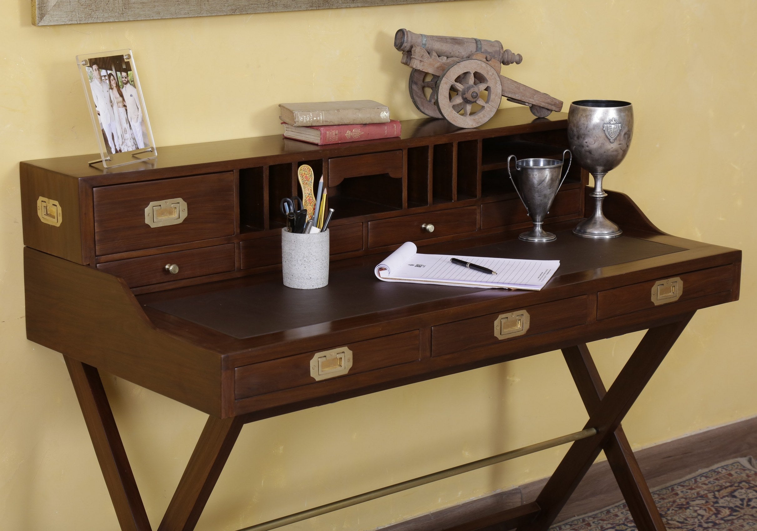 Fitche Campaign Desk