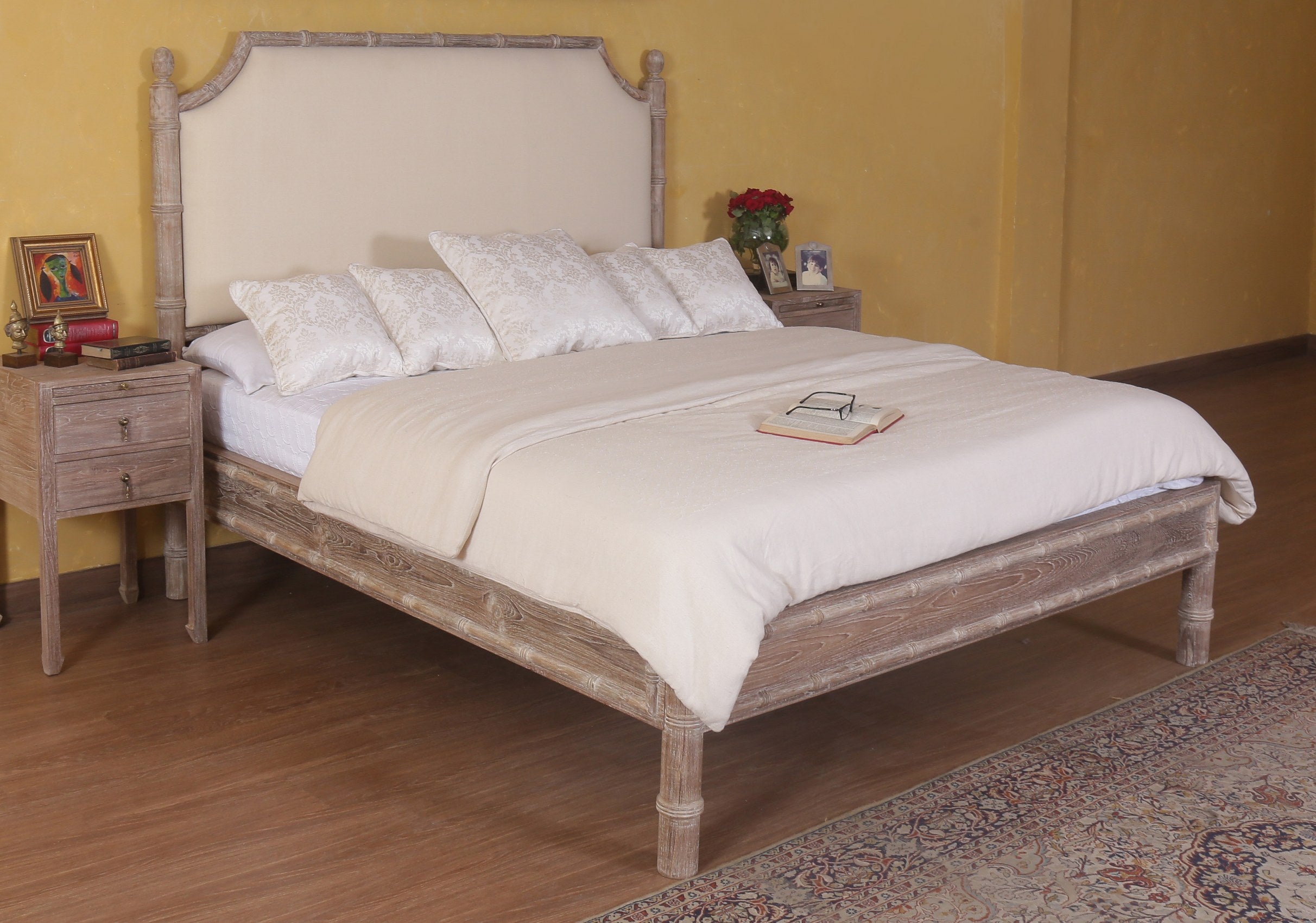 Albright Bed