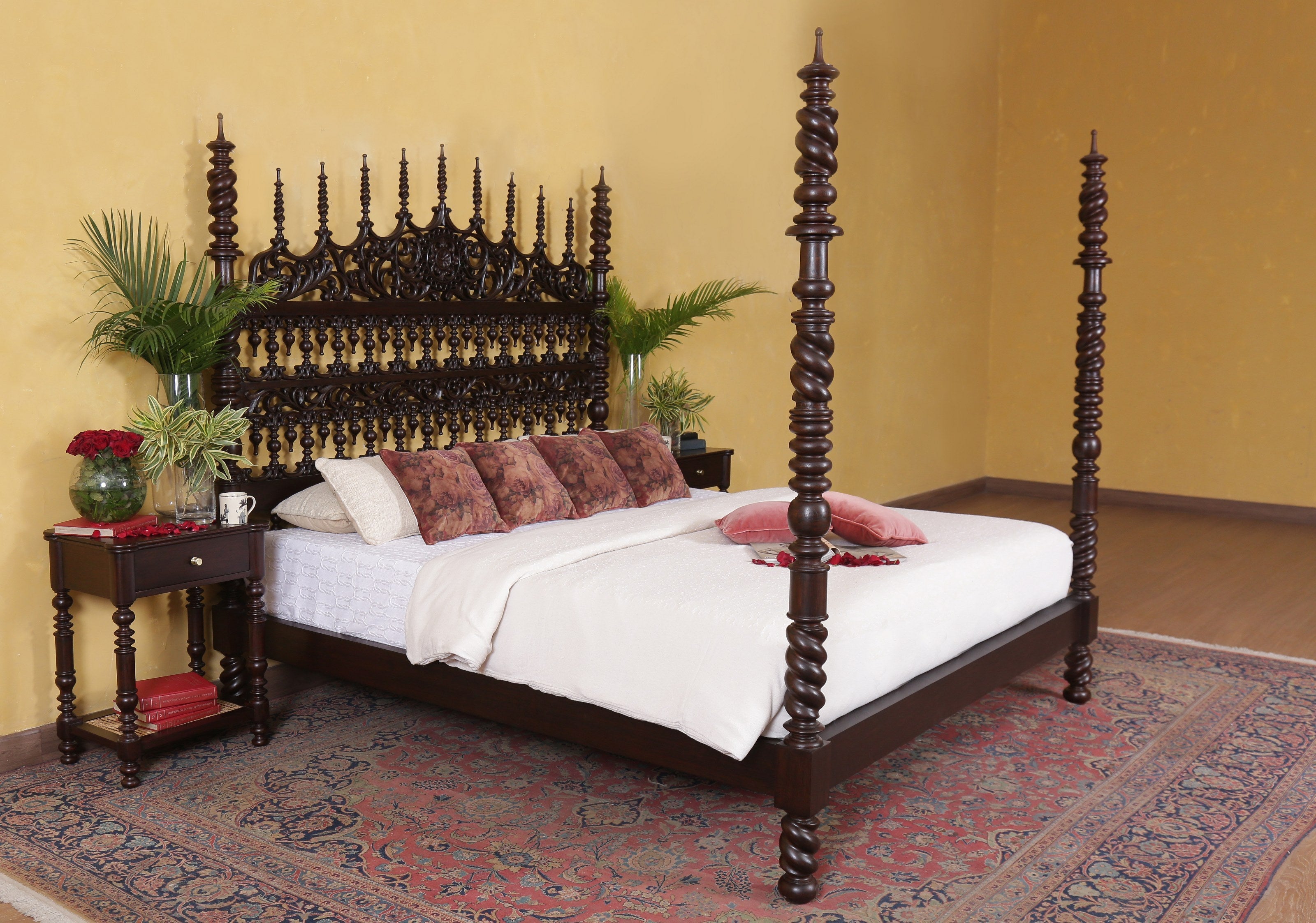 Macaulay Bed
