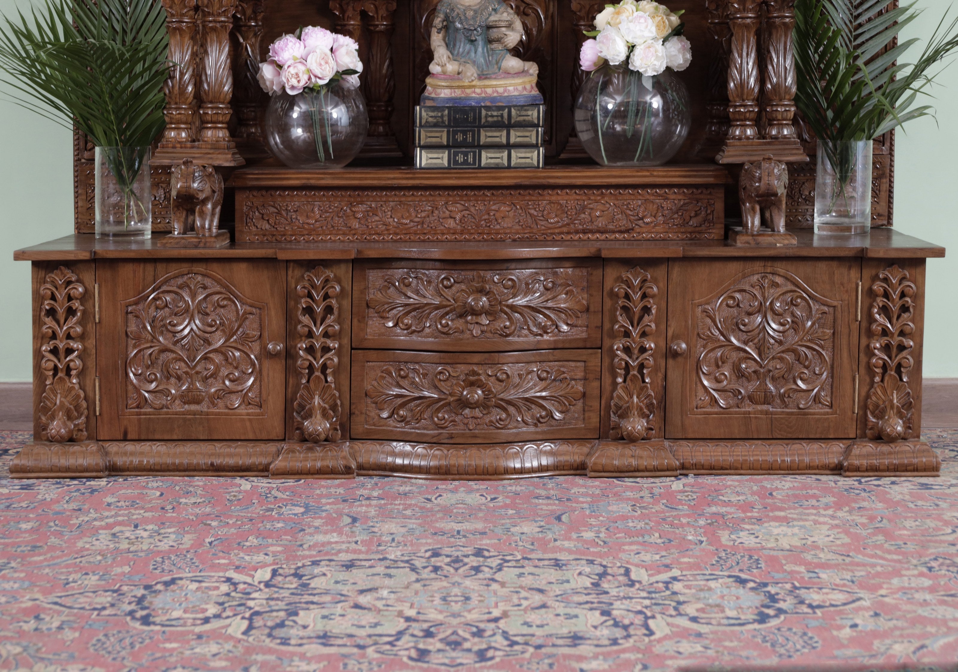 Garsia Cabinet