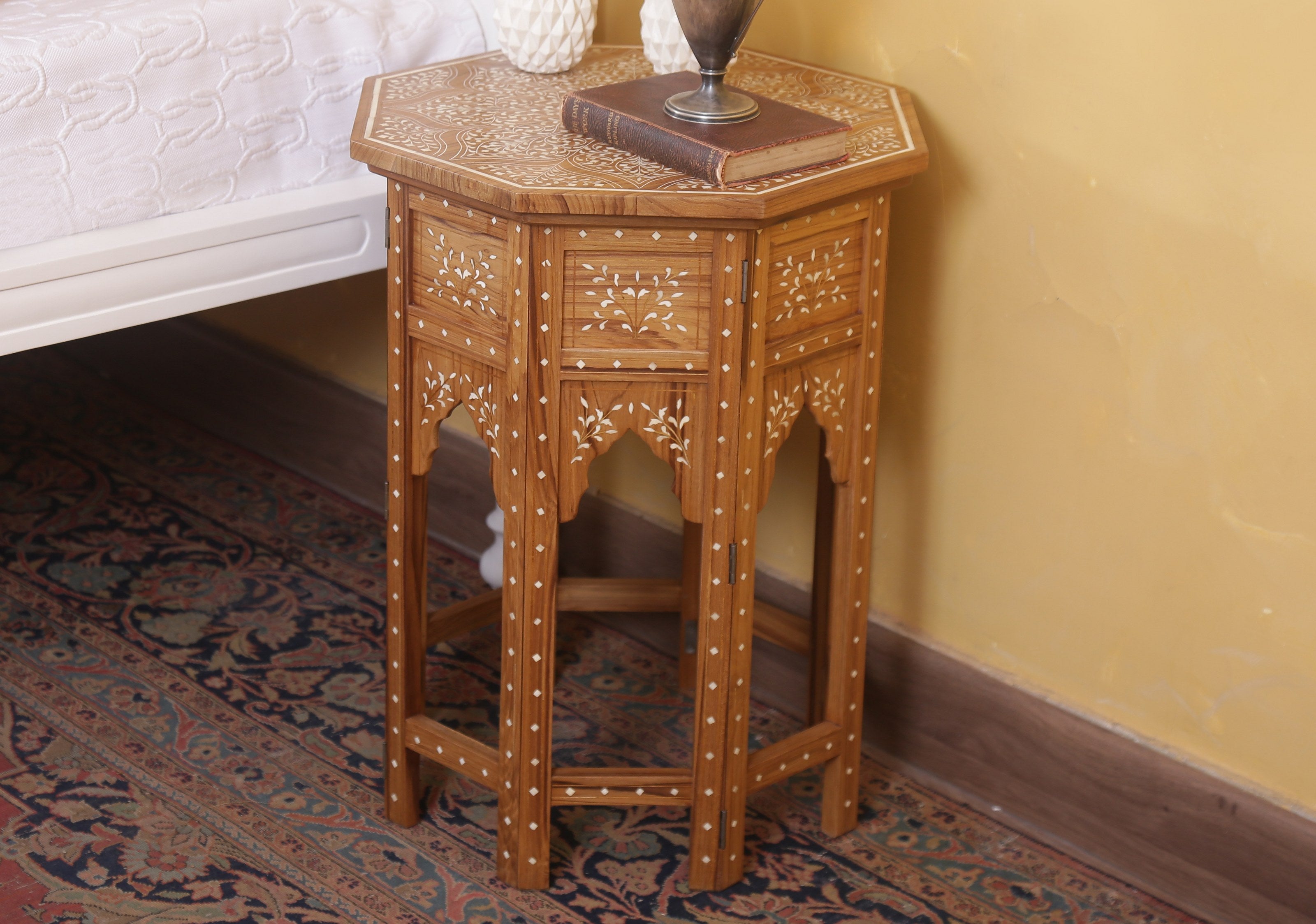 Dahbi Table
