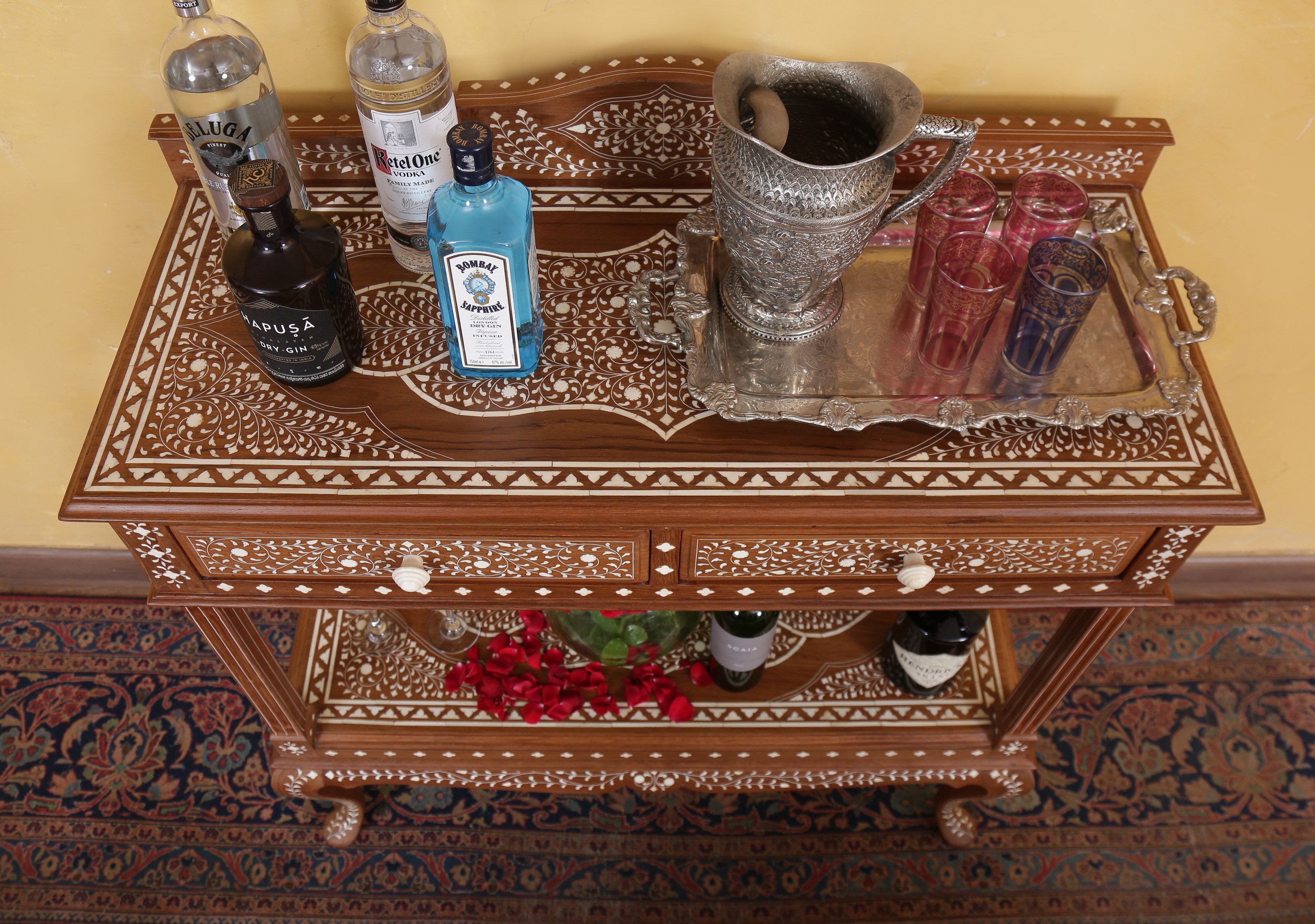 Quincy Bar Table