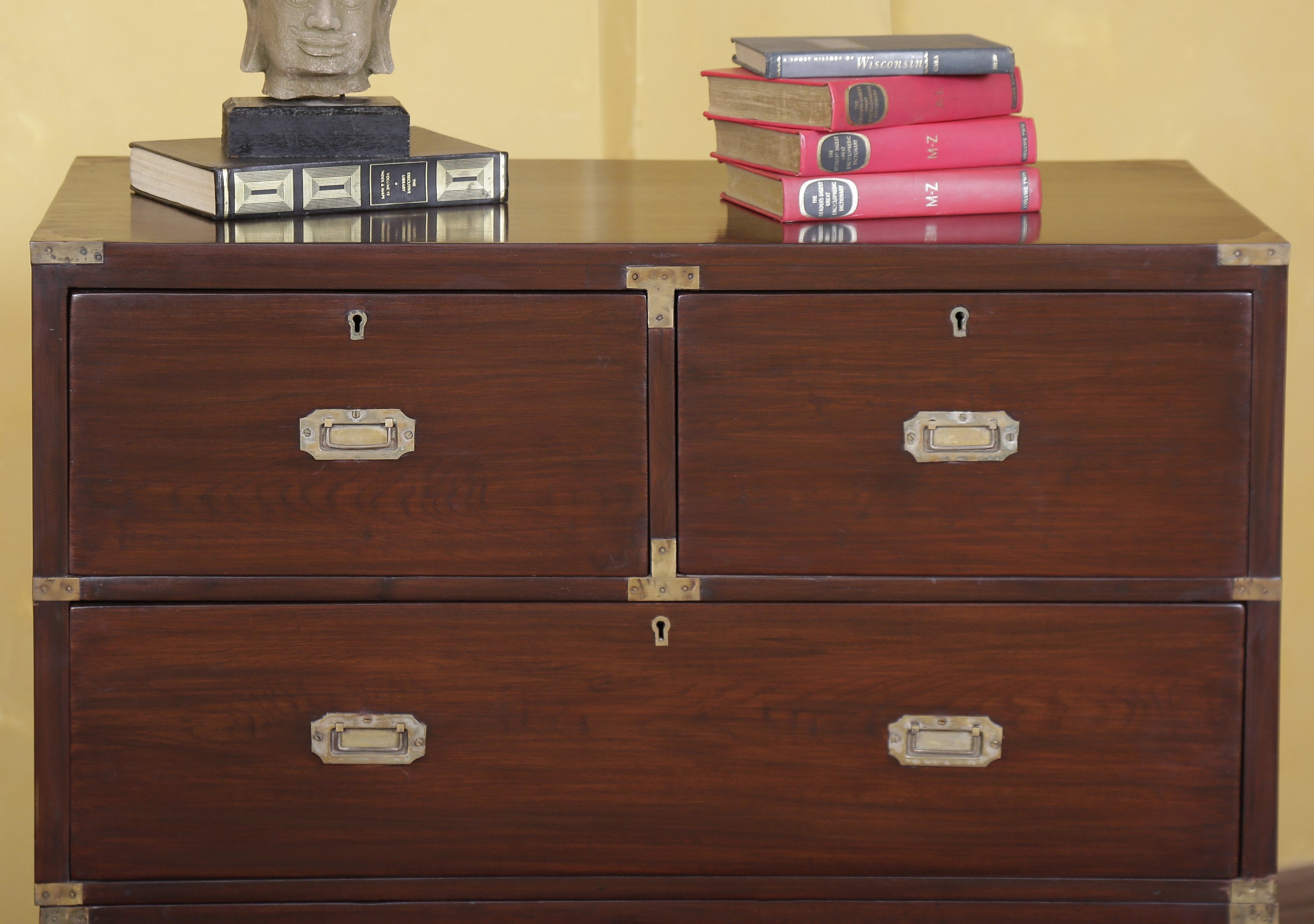 Gollan Chest of Drawers