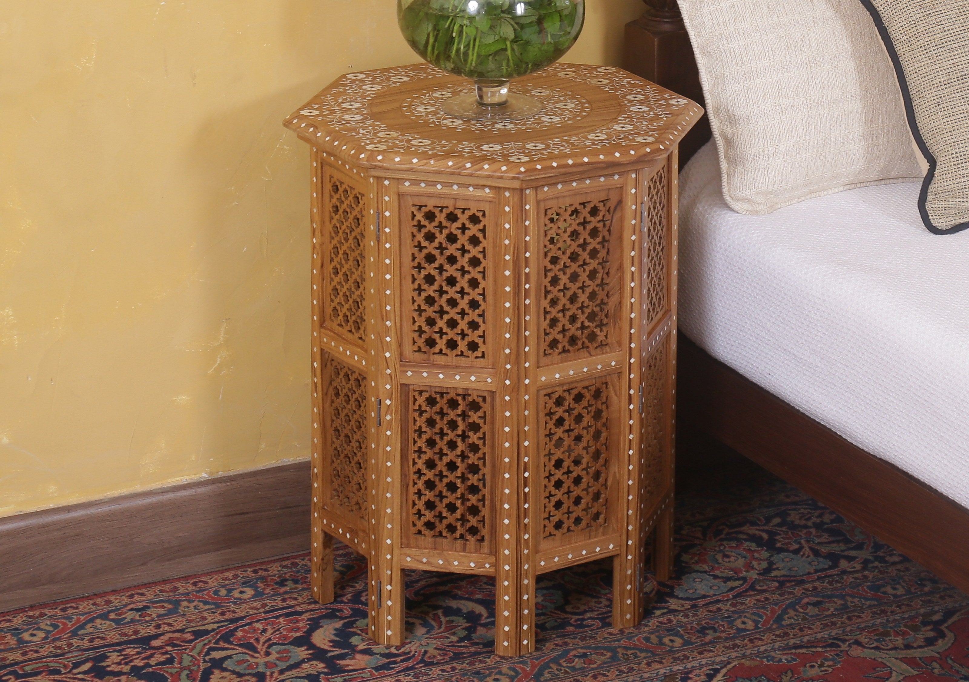 Idrissi Nightstand