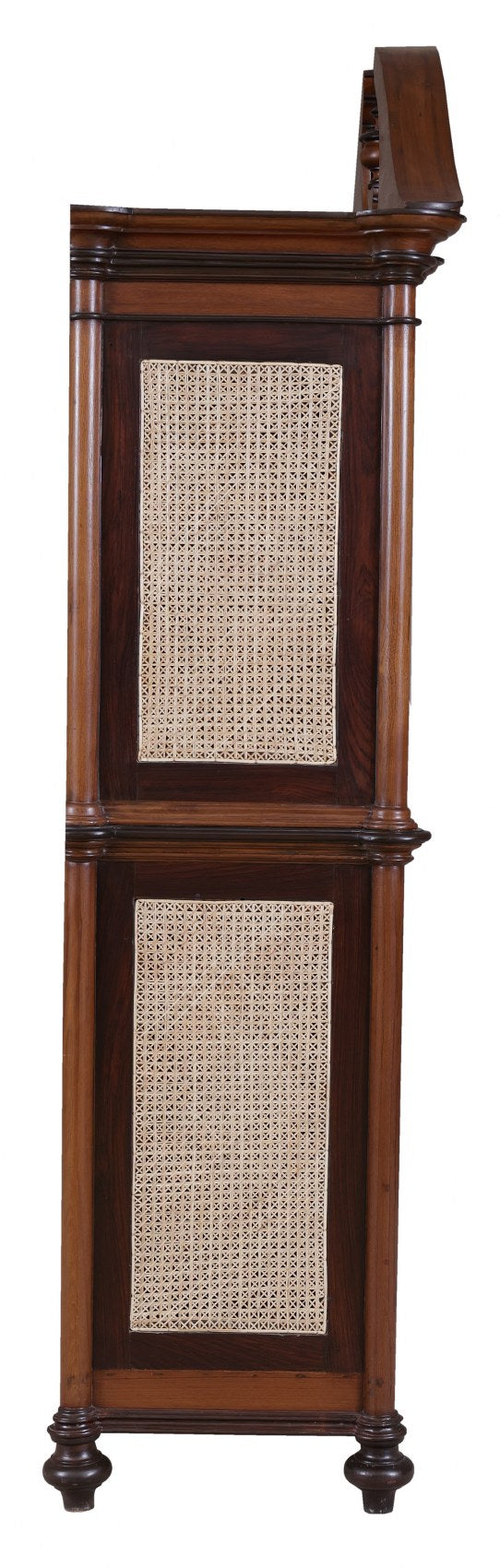 Tekin Cabinet