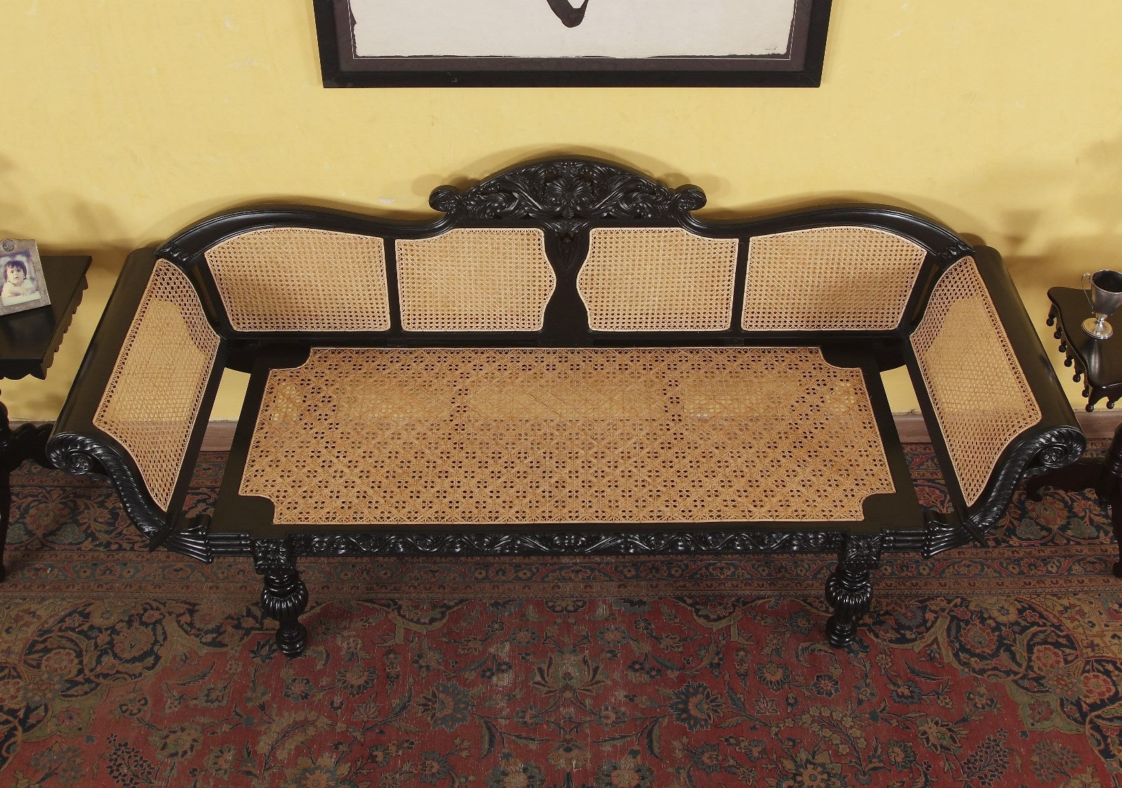 Clementi Divan
