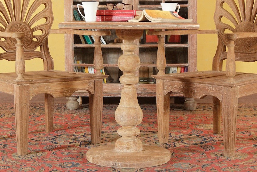 Freyberg Dining Table