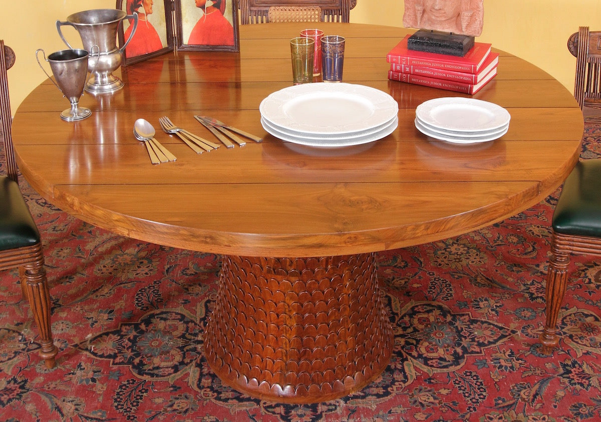 Harford Fish Scale Dining Table