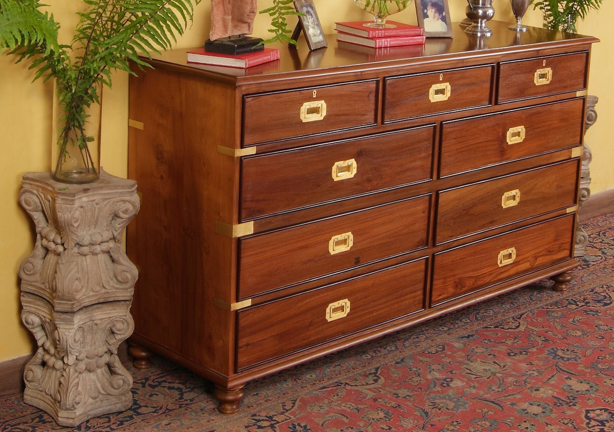 Knaggs Chest of Drawers