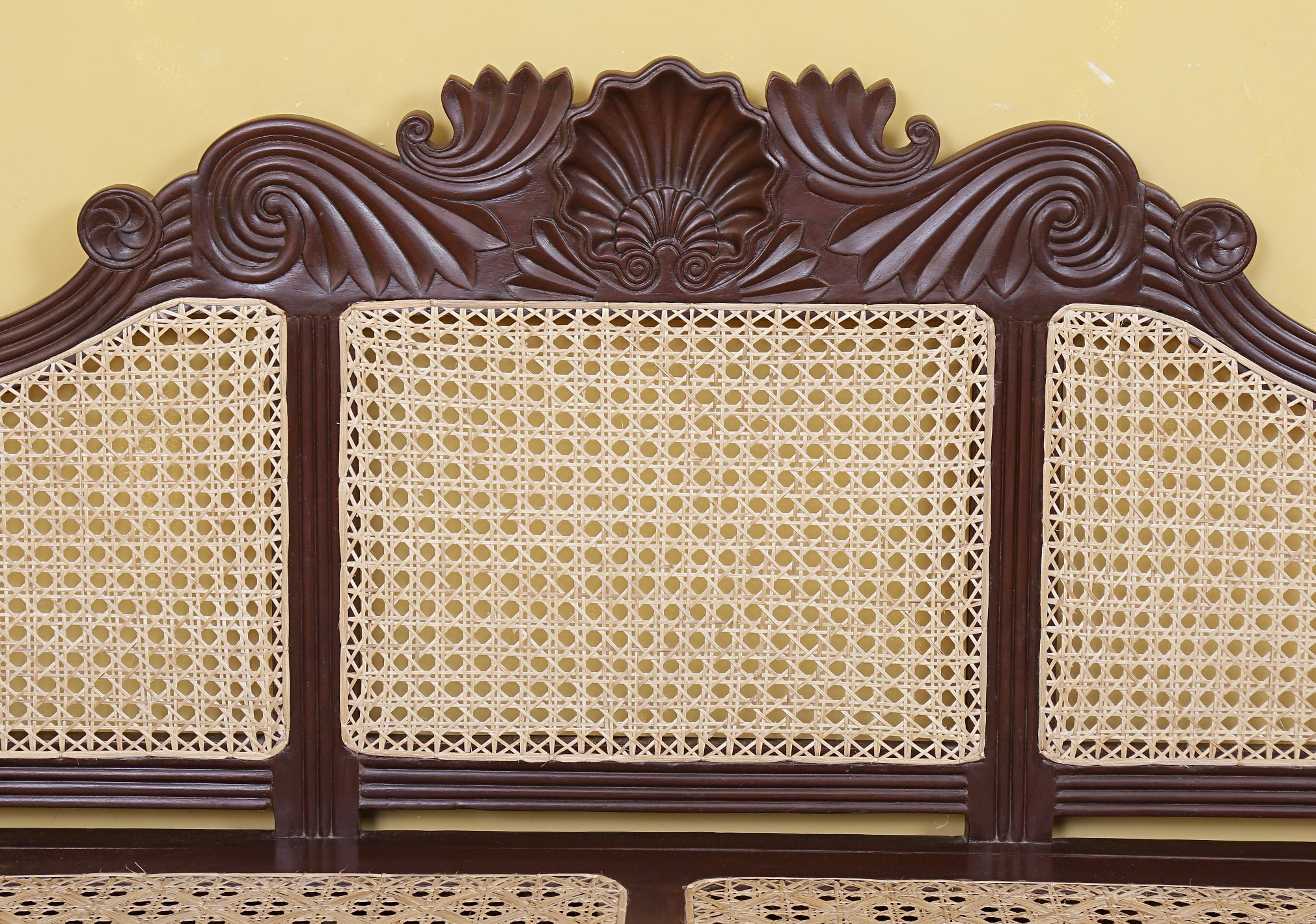 Van Plattenberg Antique Divan