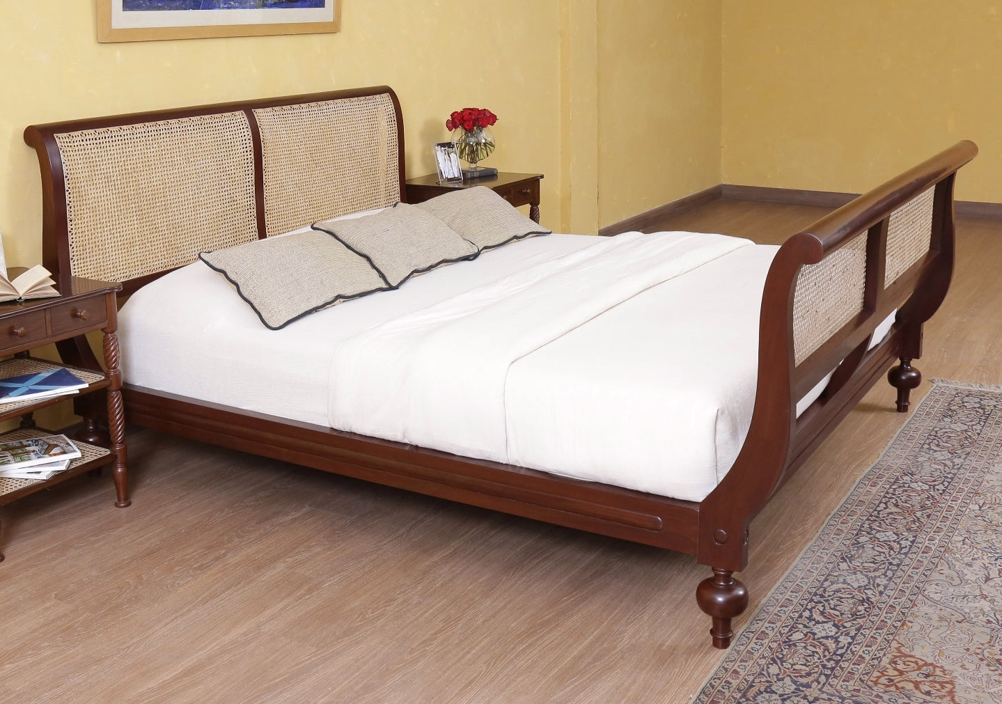 Hobart Sleigh Bed