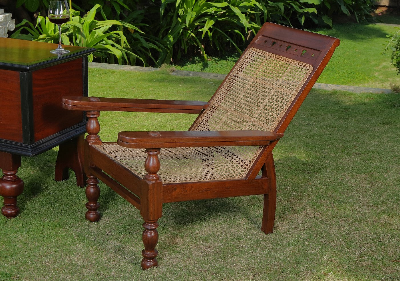 Pierre Planters Chair