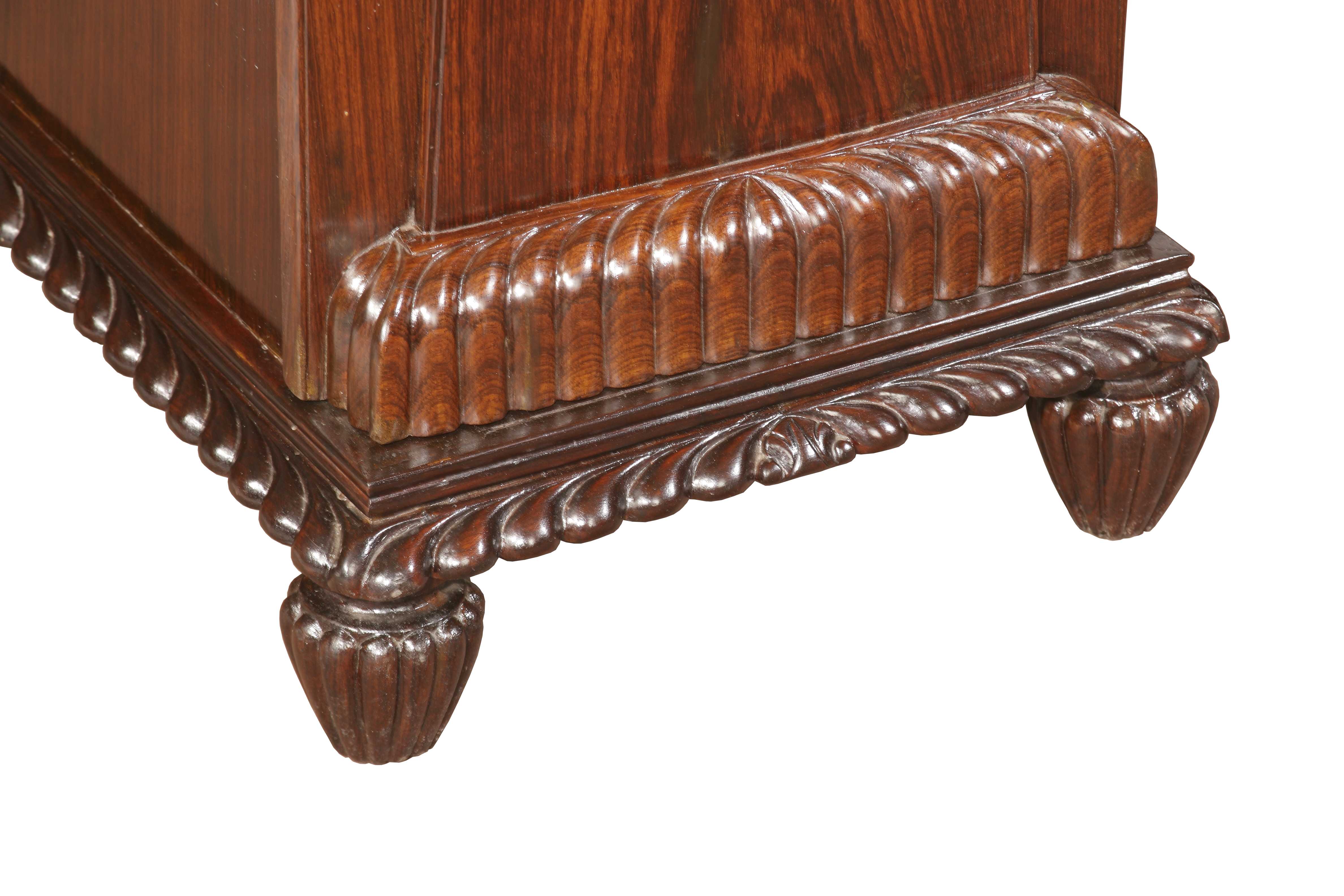 Diedrik Sideboard