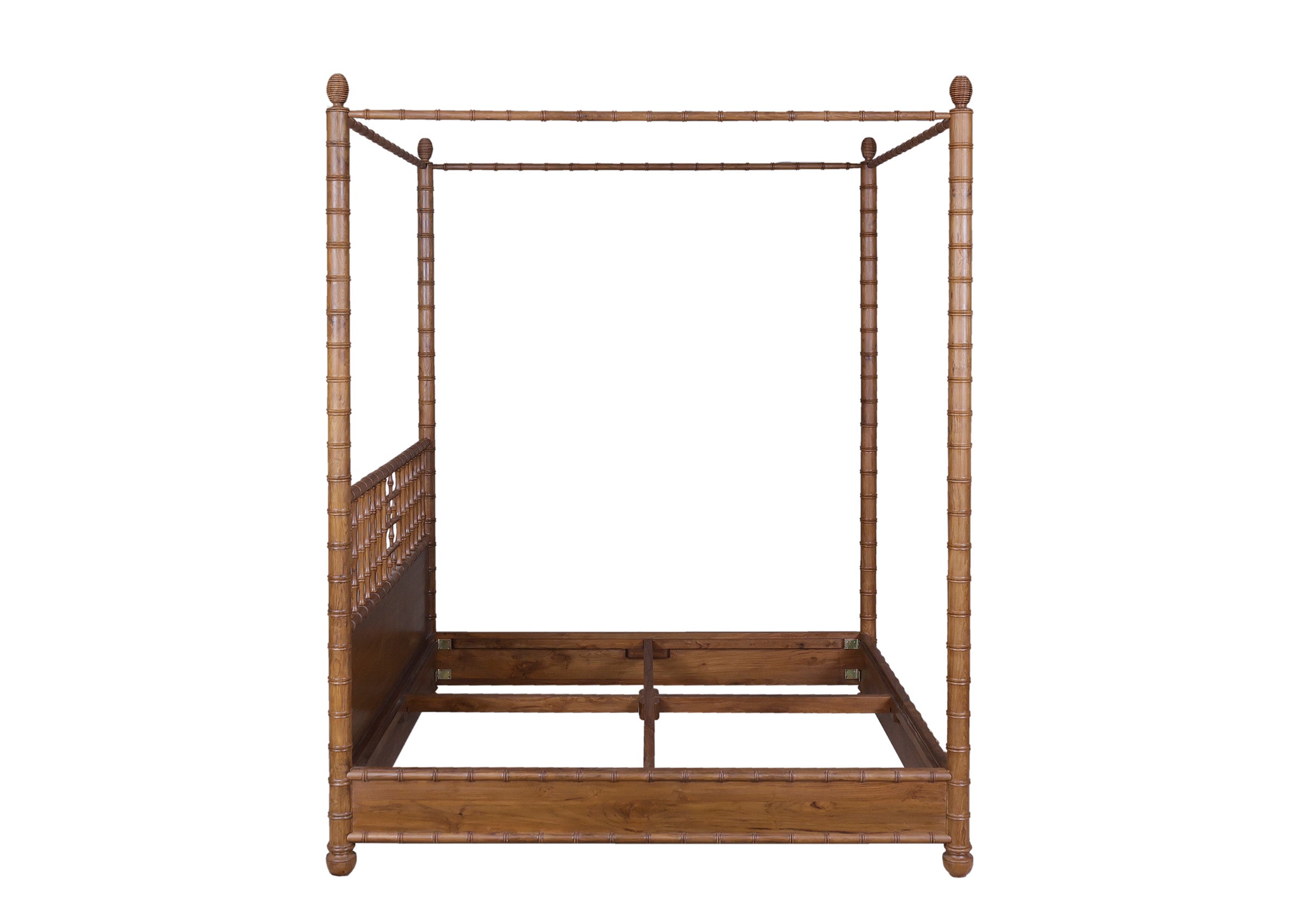 Geary Poster Bed