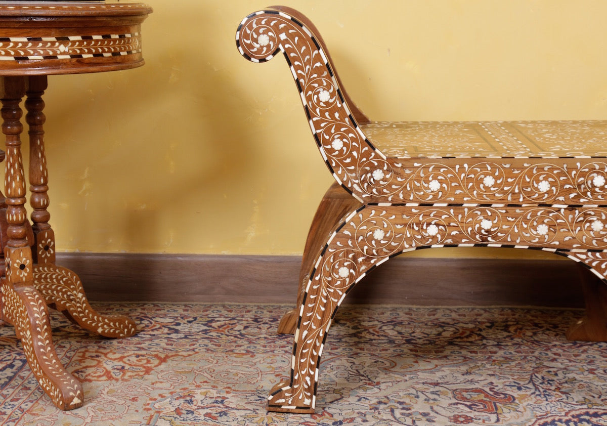 Walrond Bench