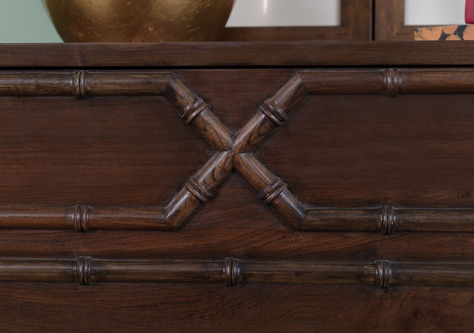 Lynbrook Chest of Drawers