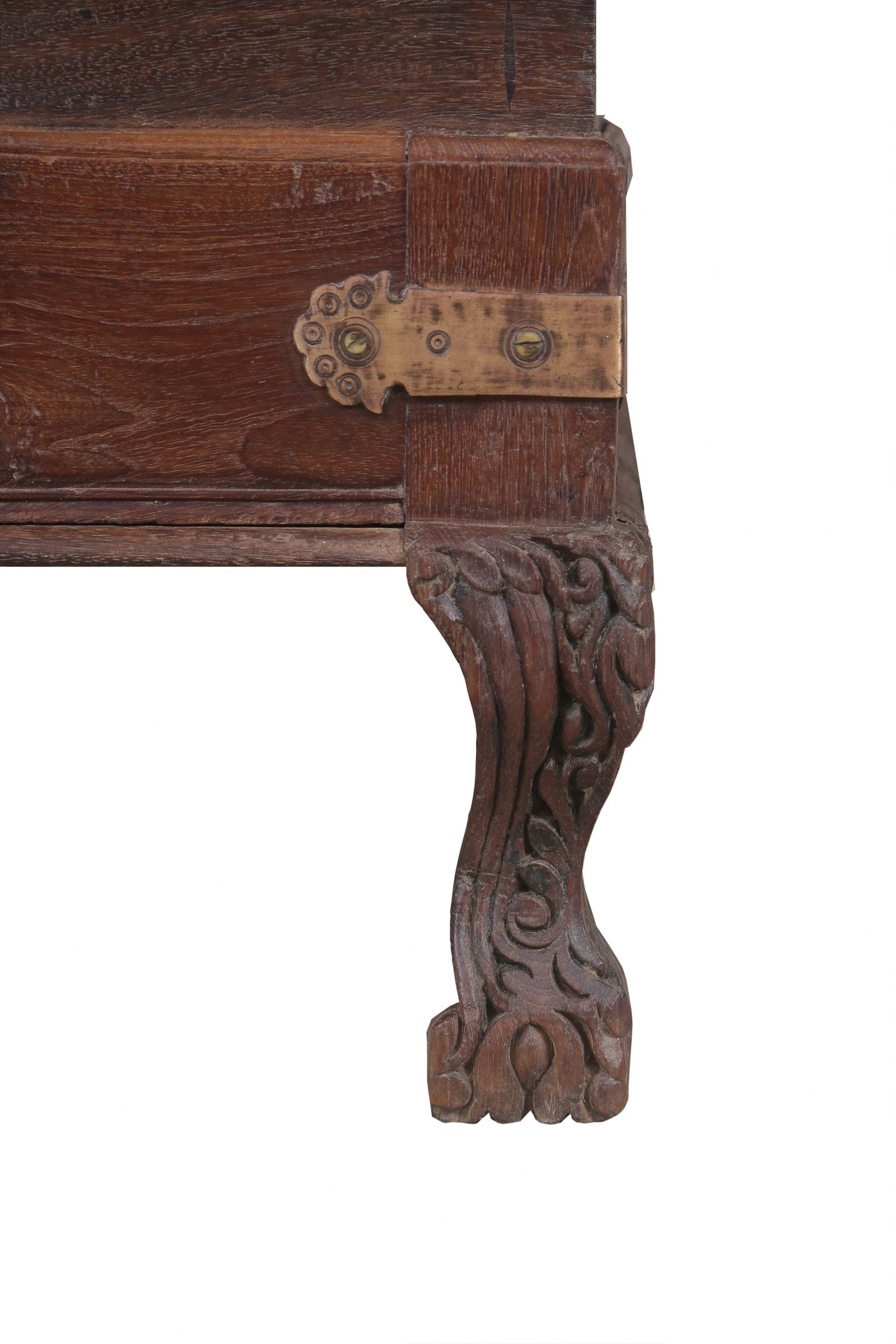 Rainham Antique Chest