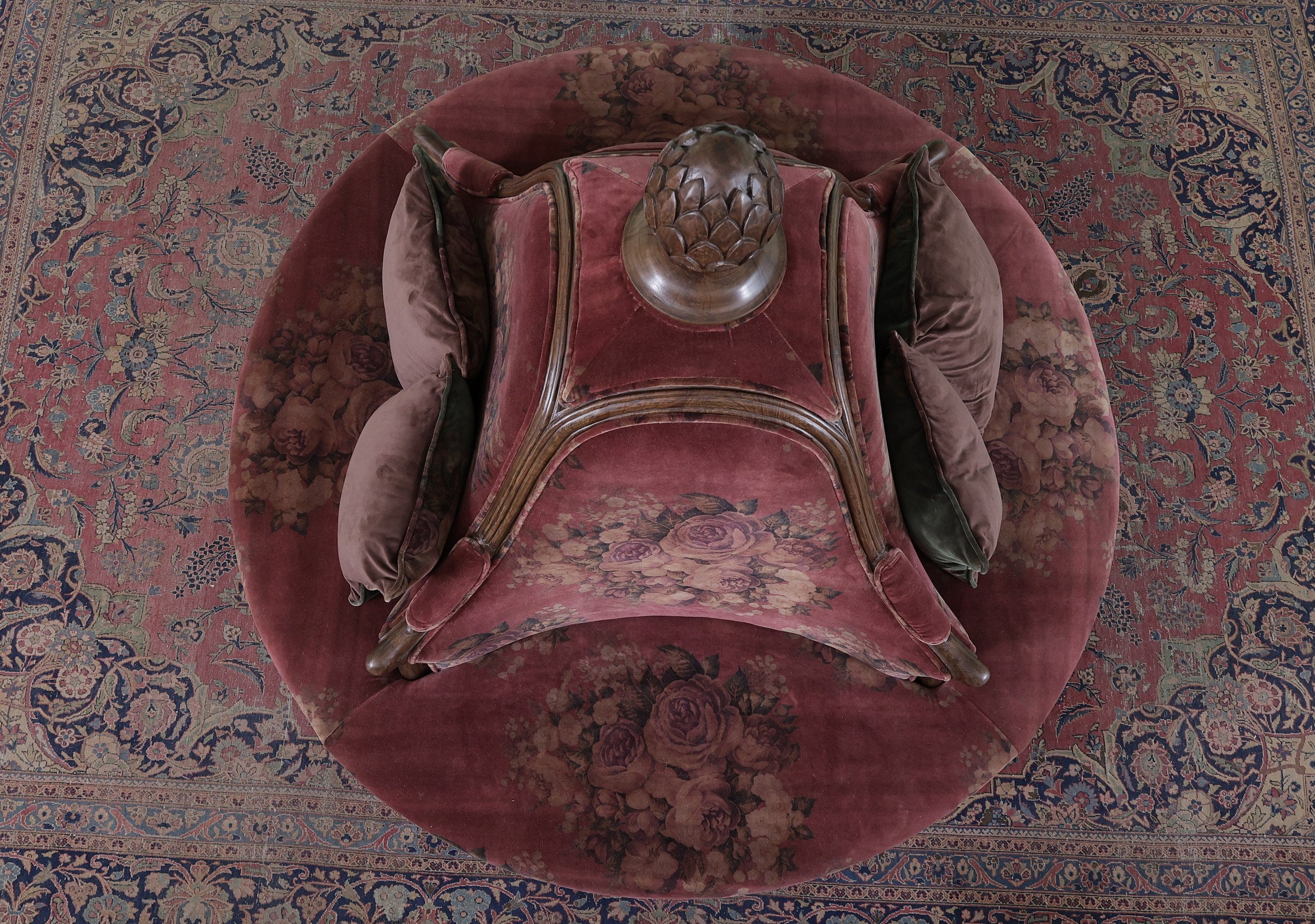 Aviano Tete a Tete Sofa