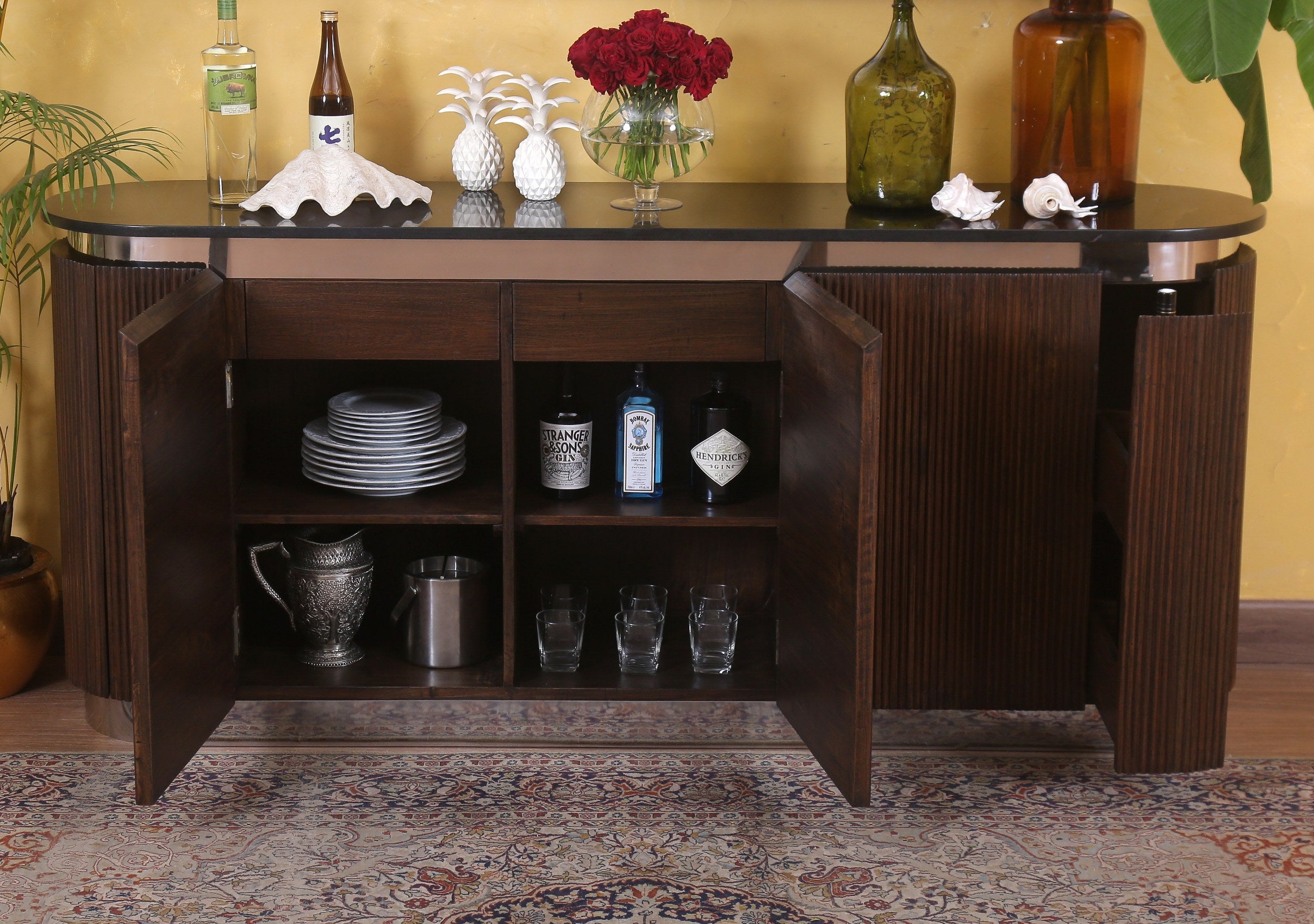 Reed Cabinet