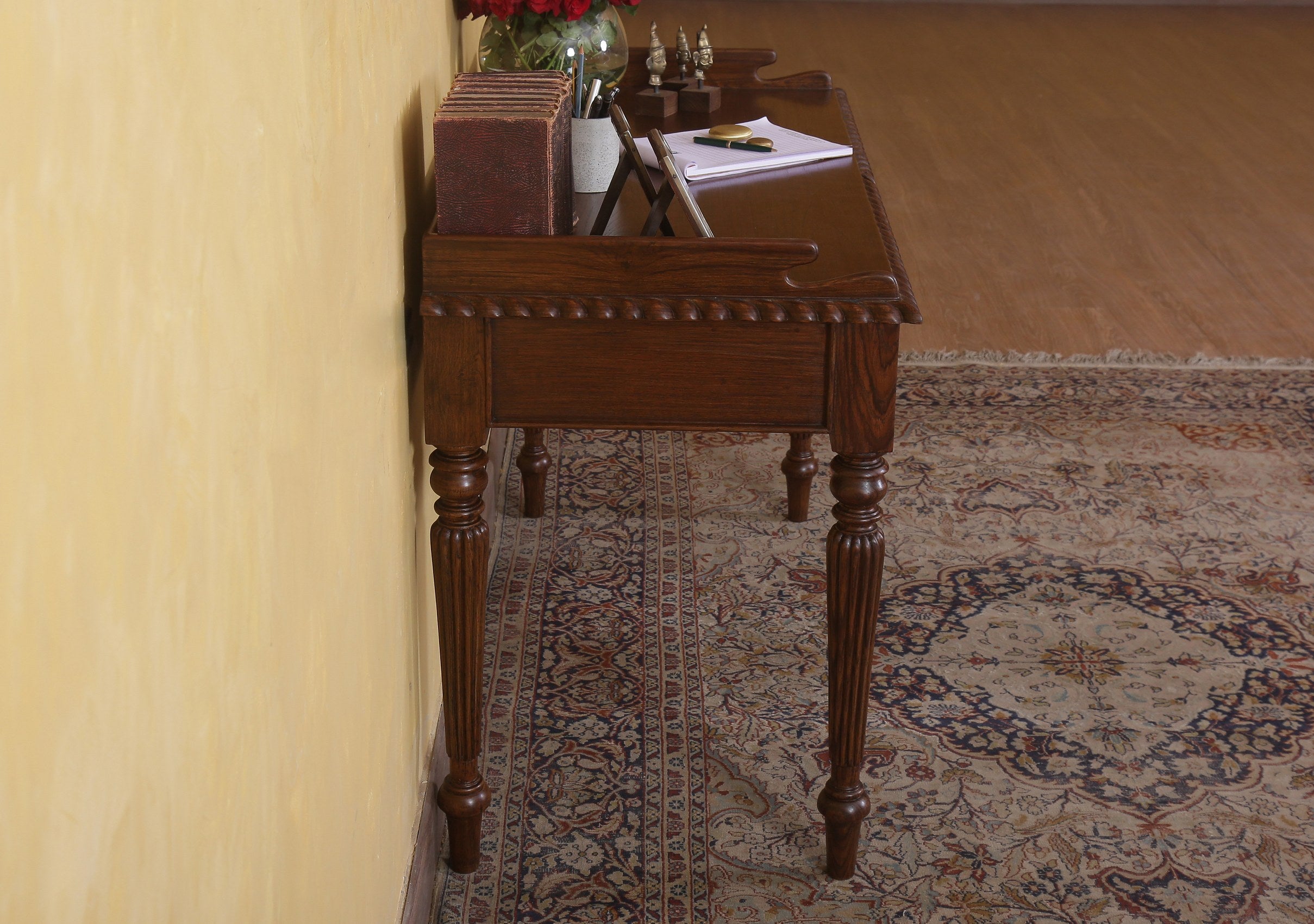 Hutton Desk