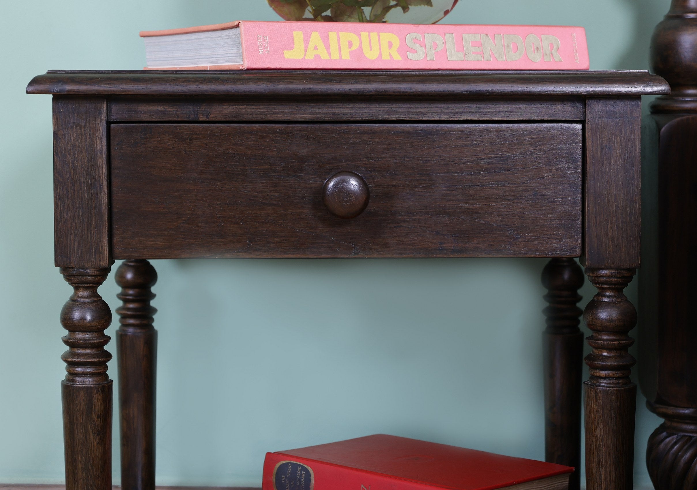 Estridge Nightstand