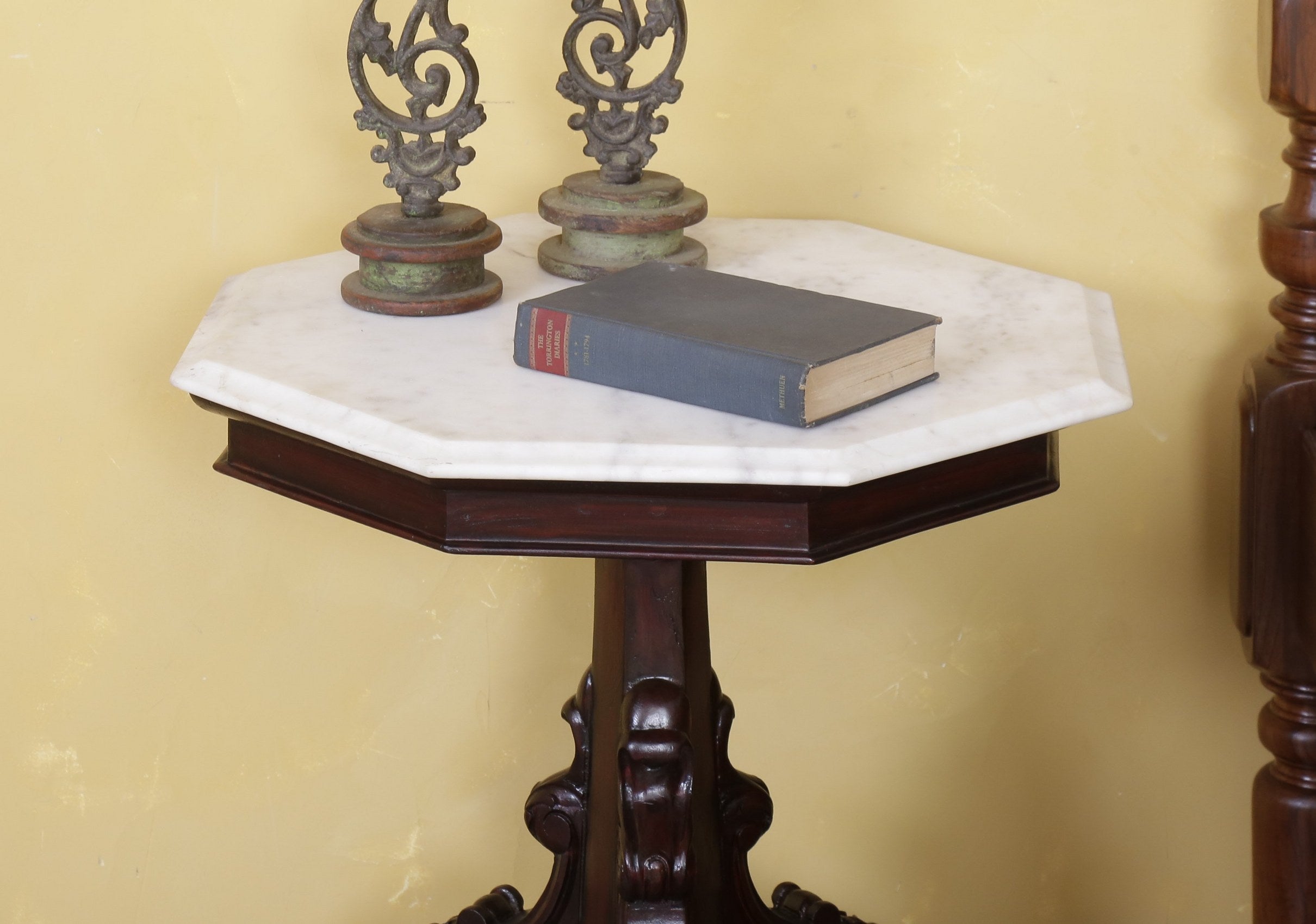 Winthrop Octagonal Table