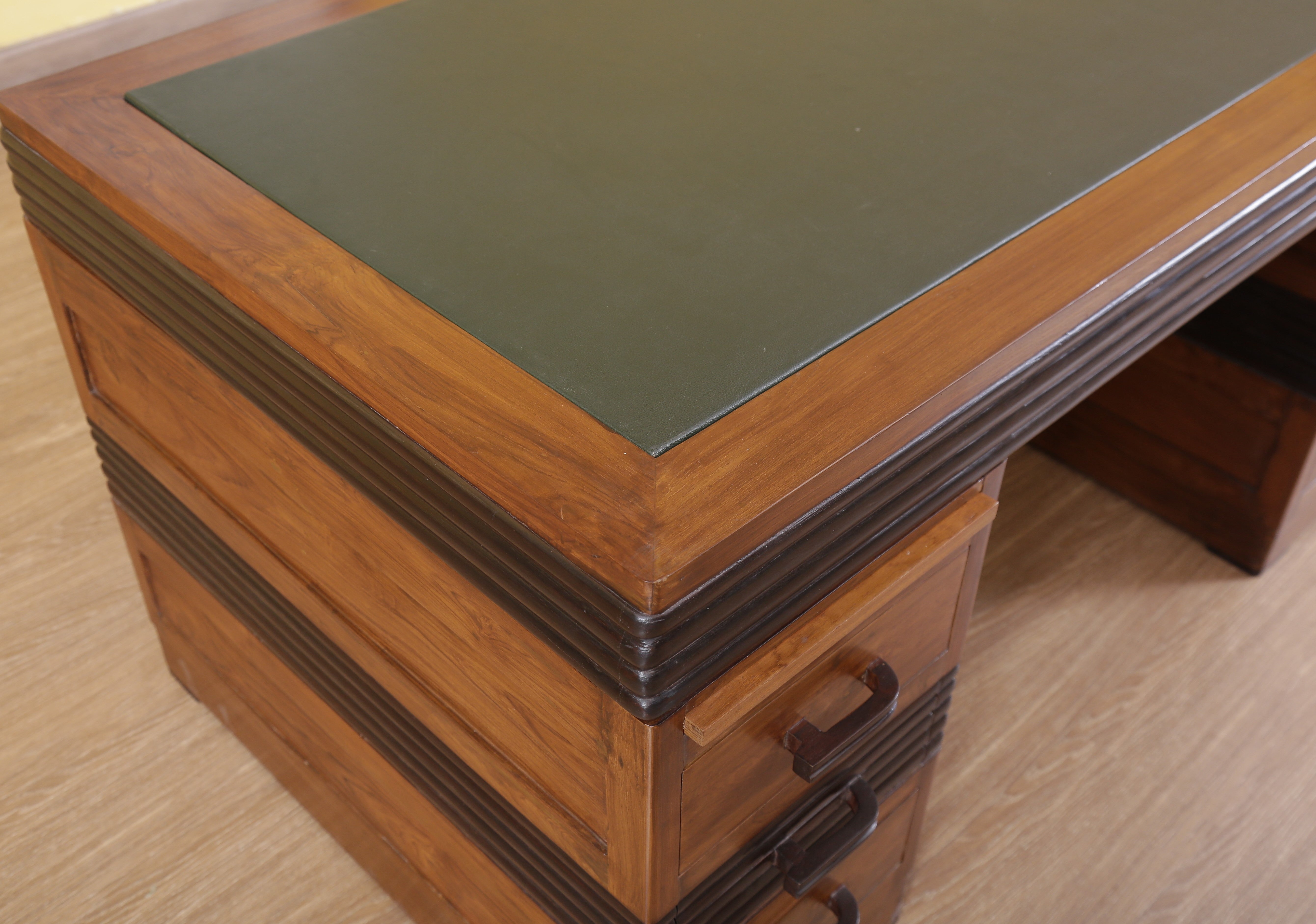 Colebrooke Antique Partners Desk
