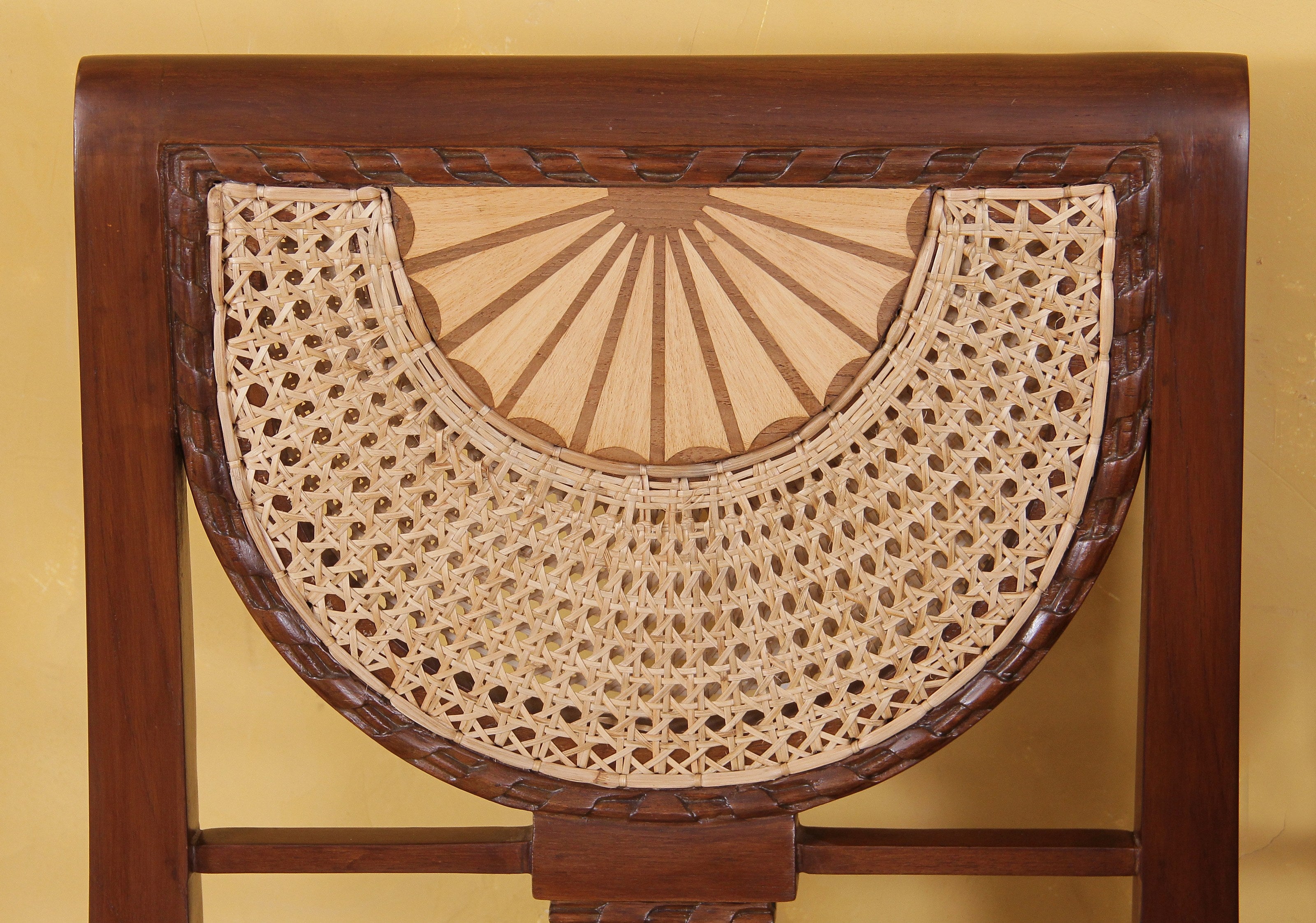 Everett Chair