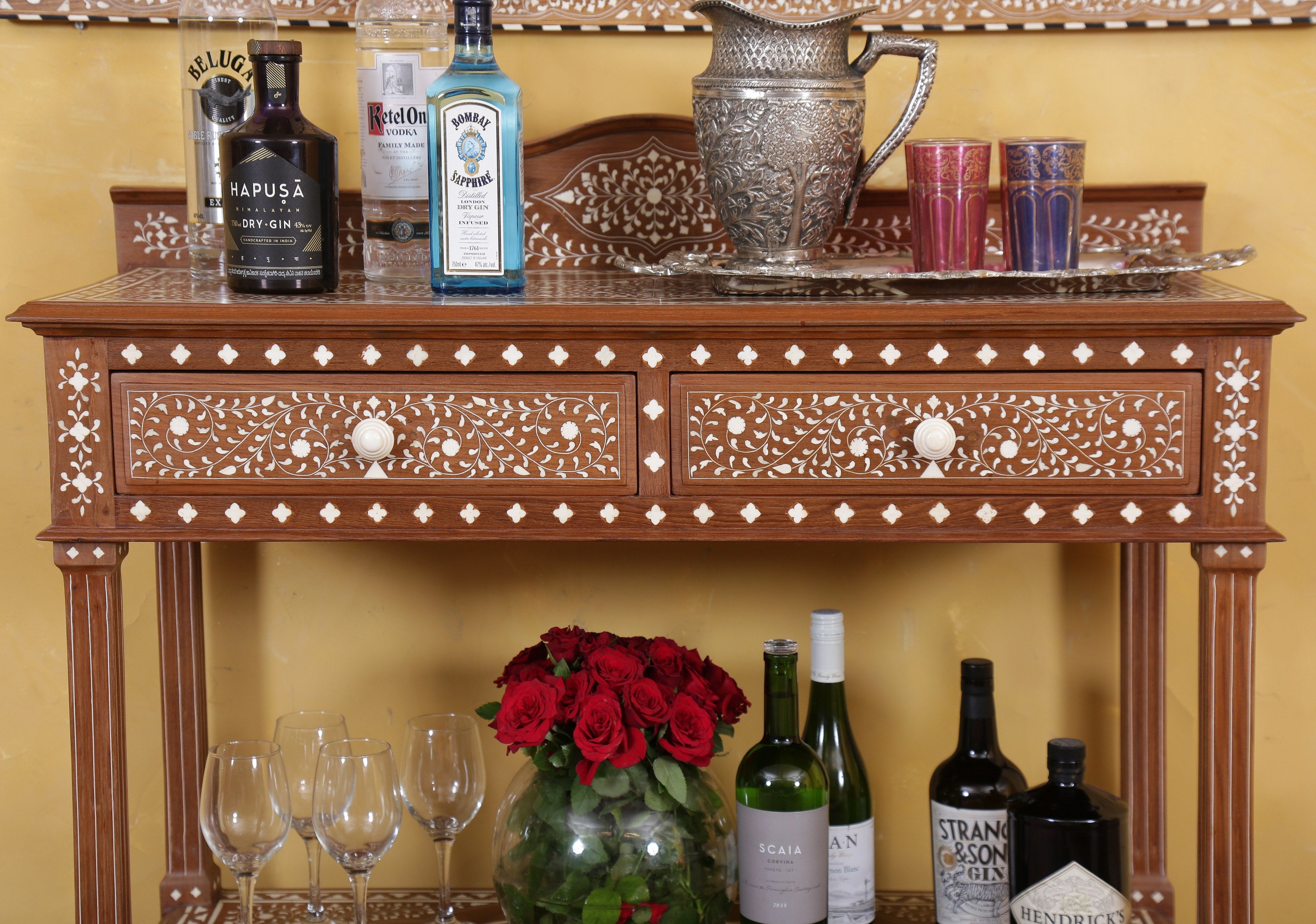 Quincy Bar Table