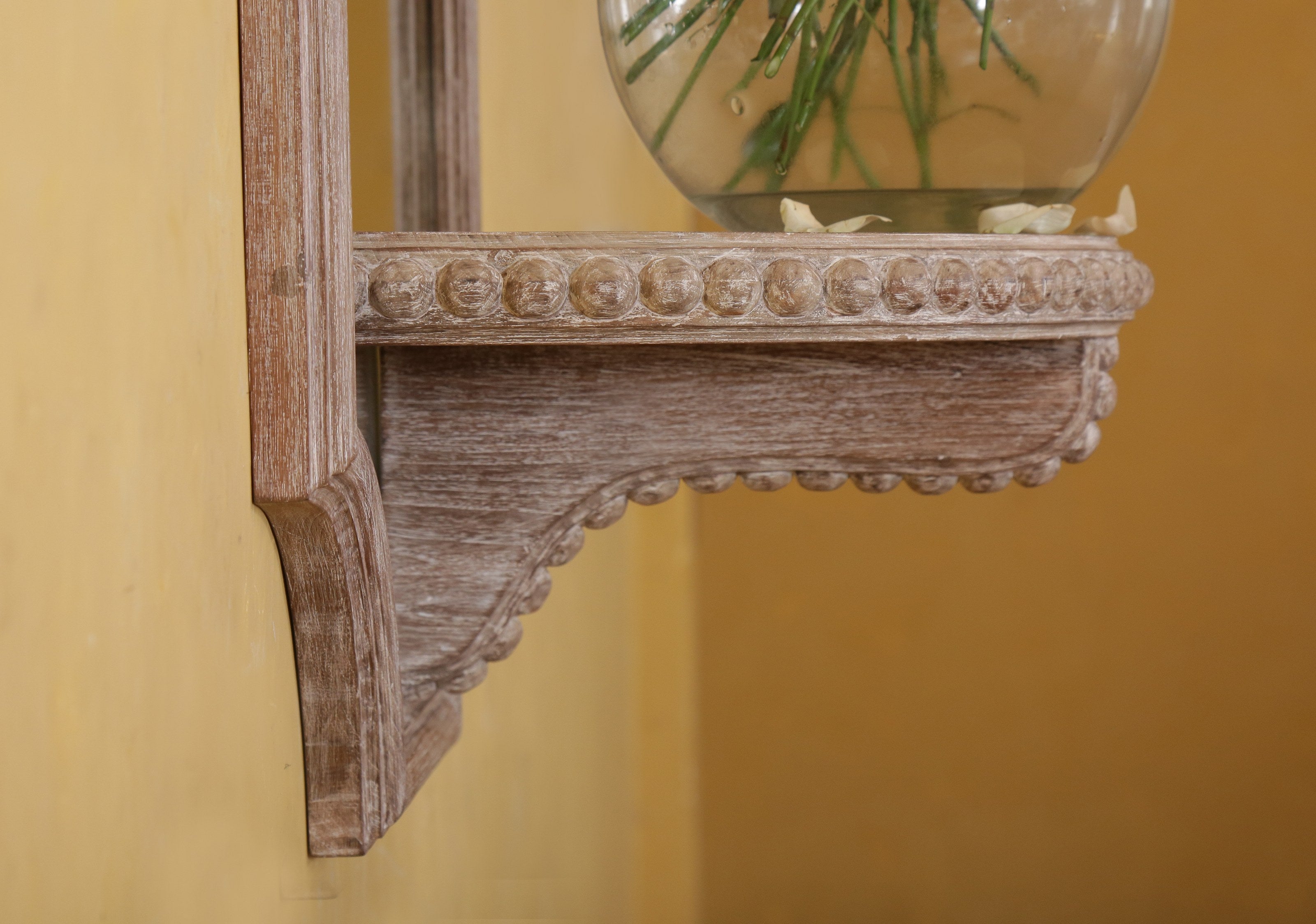 Ivie Mirror