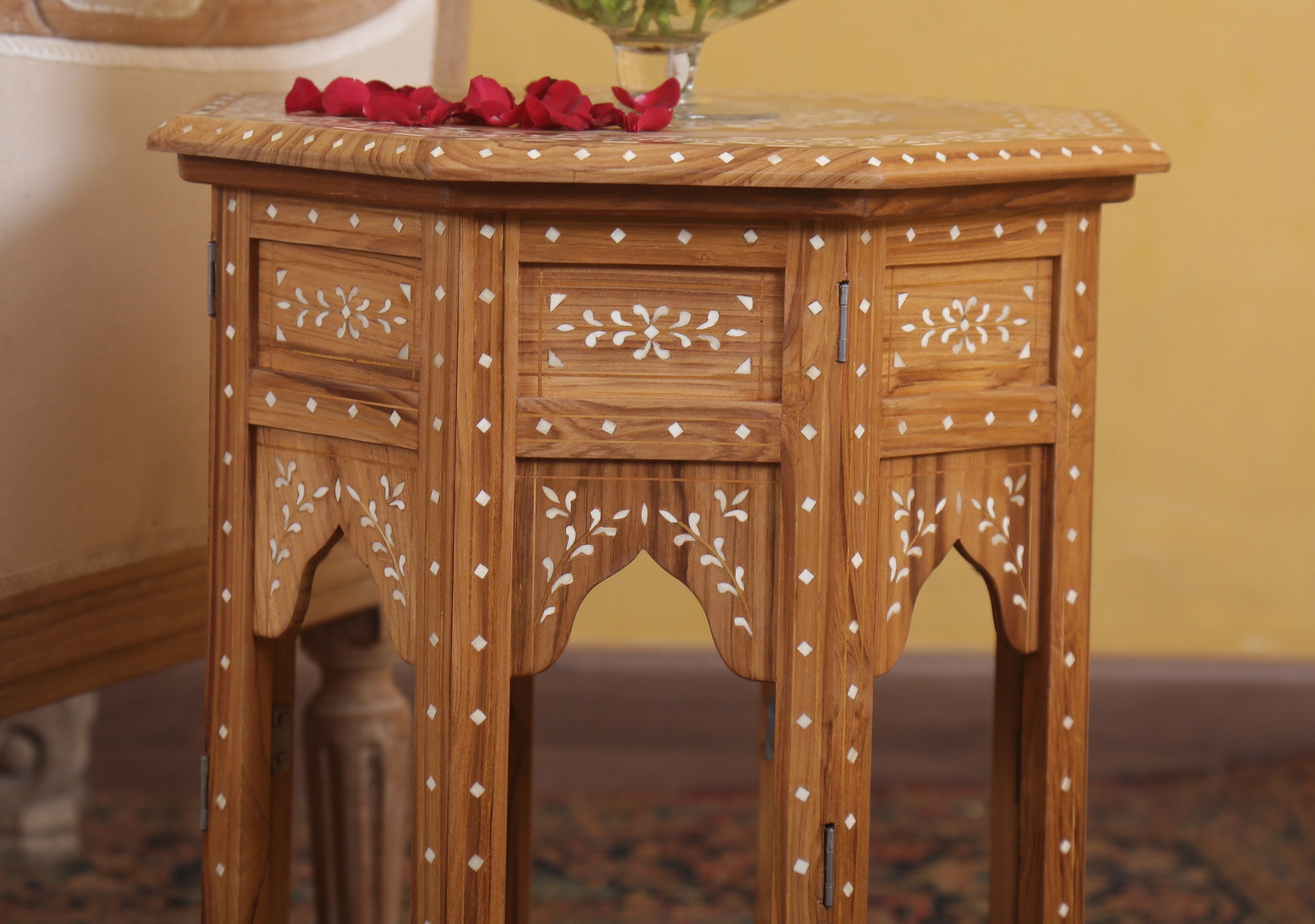Jabrane Table