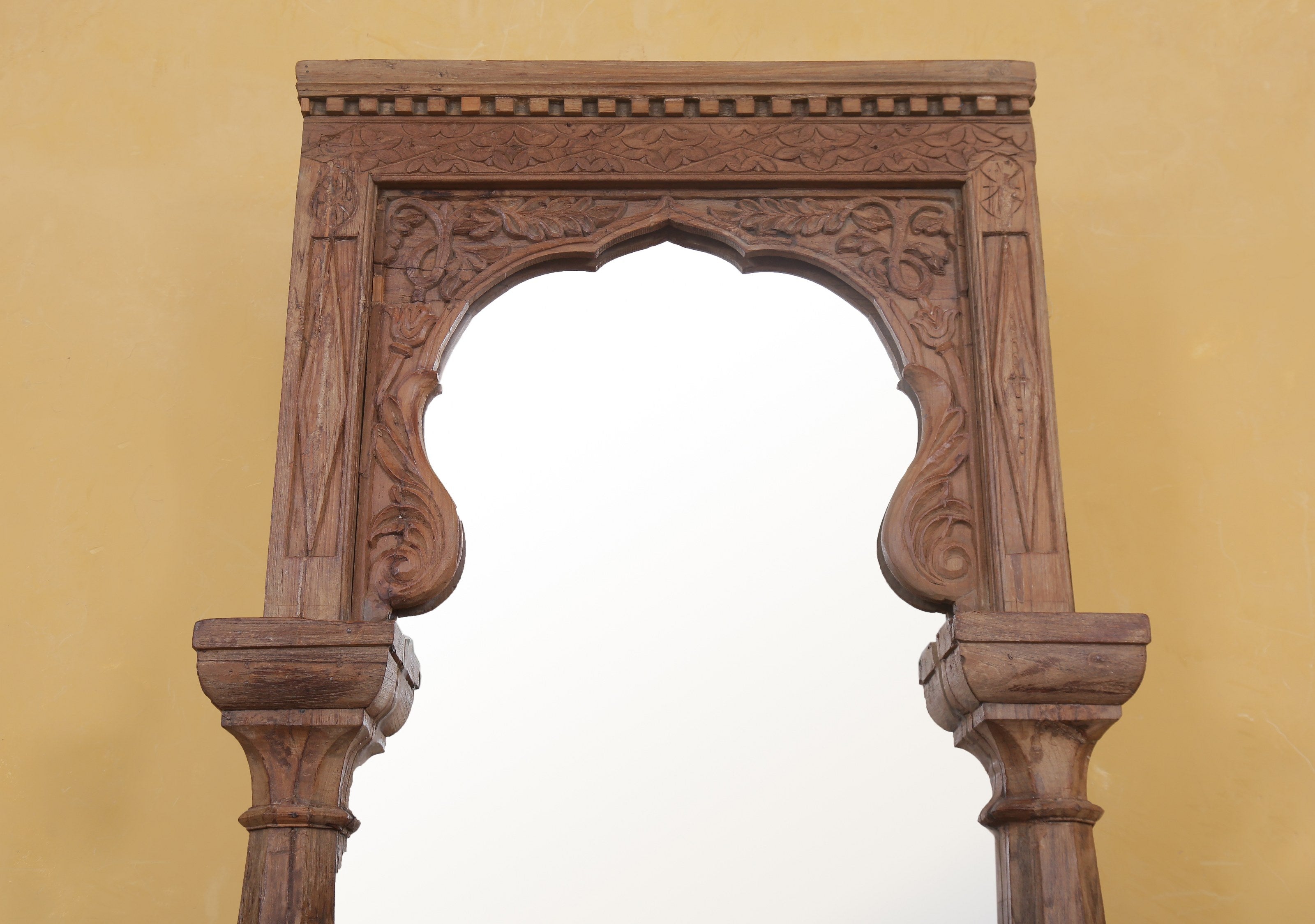 Albury Antique Free Standing Mirror