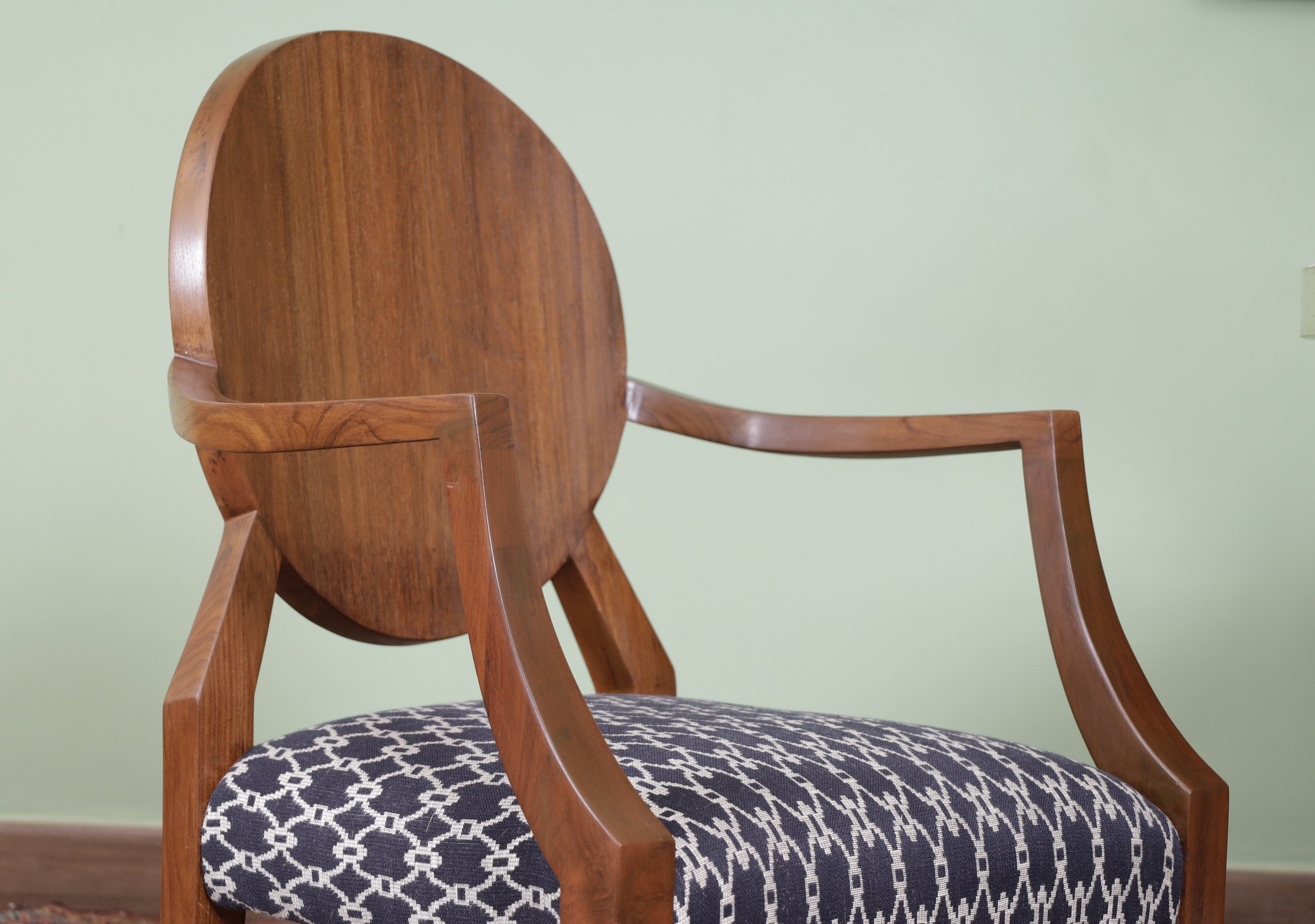 Theo Armchair