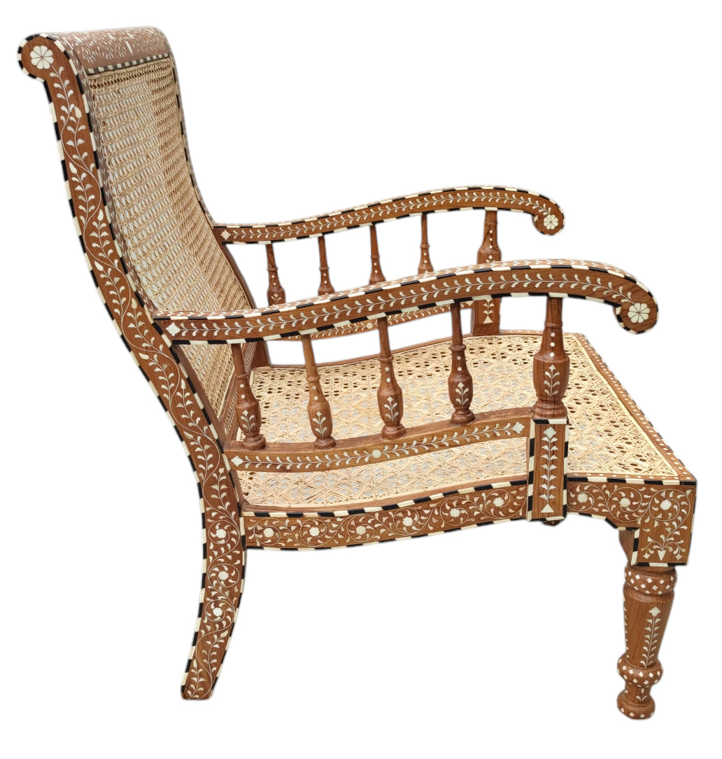 Methun Lounge Chair