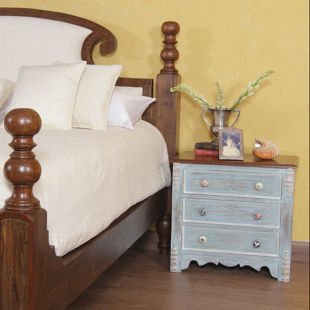 Moloney Bedside Chest