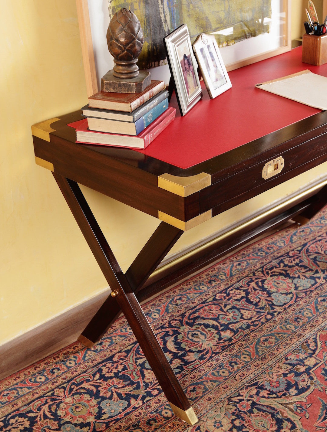 Blackburne Partners Desk