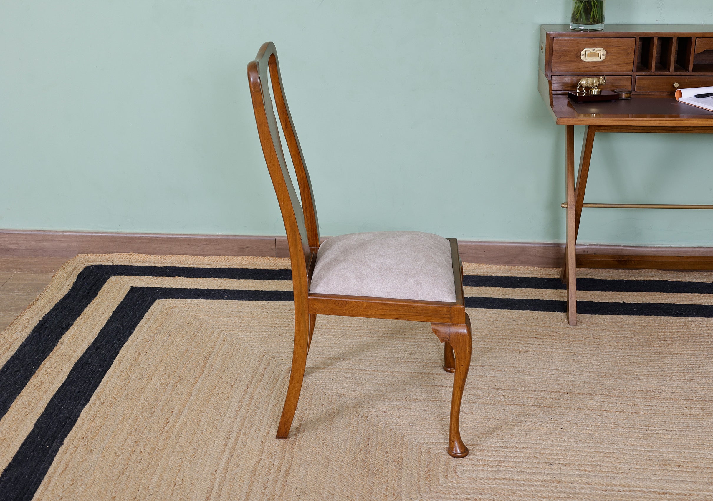 Jamestown Chair