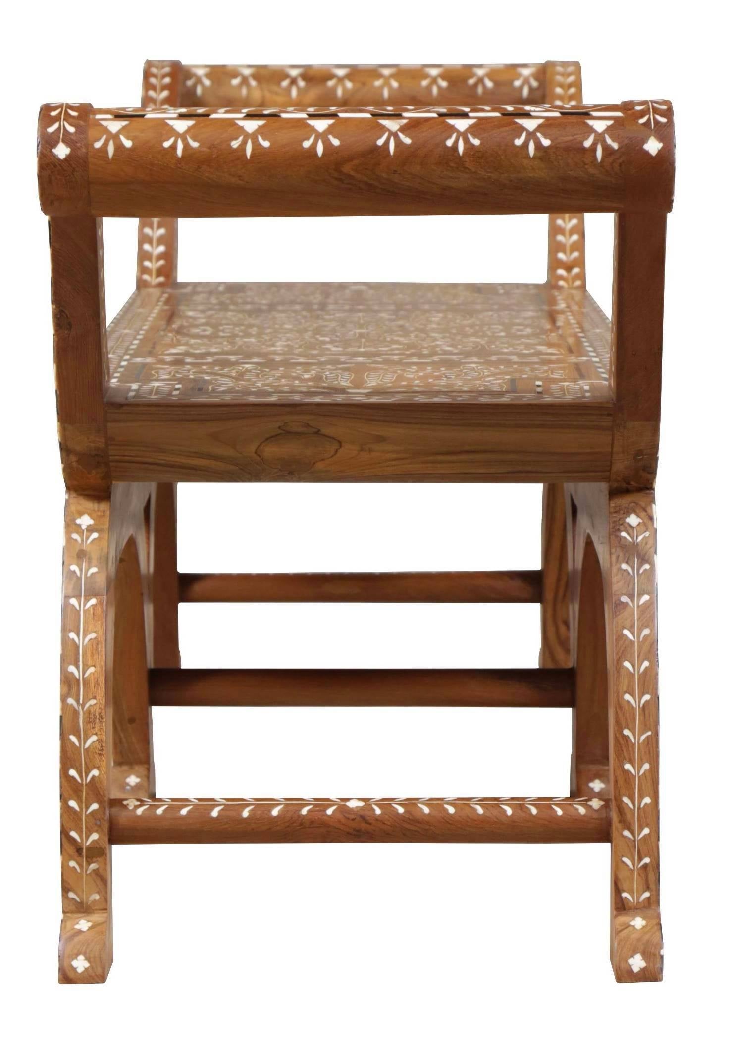 Walrond Bench