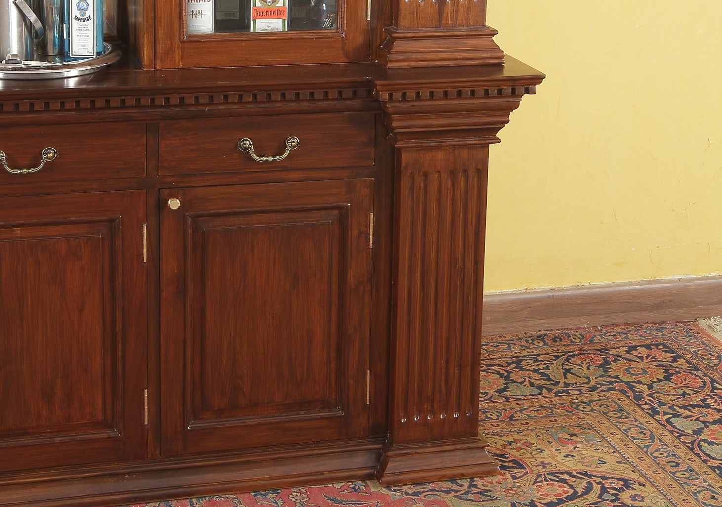 Torrington Cabinet