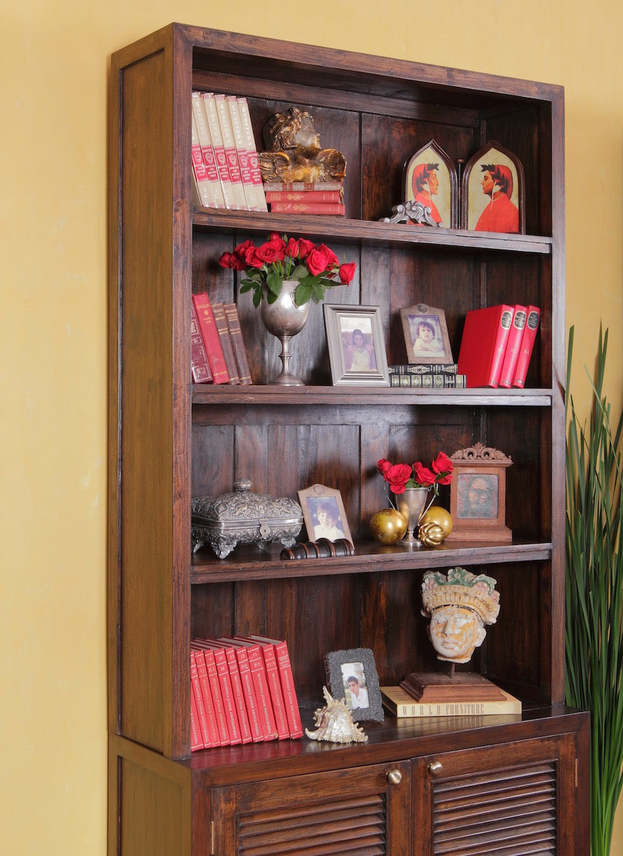 Kortright Bookshelf