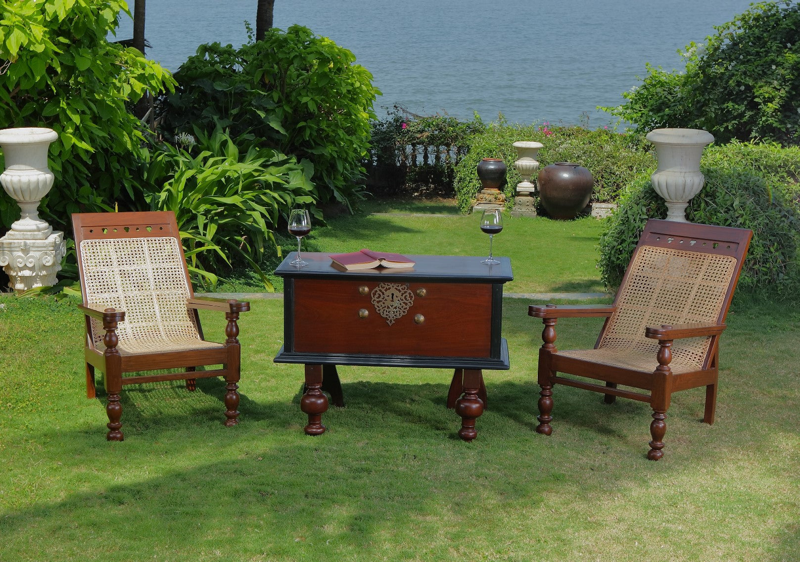 Pierre Planters Chair