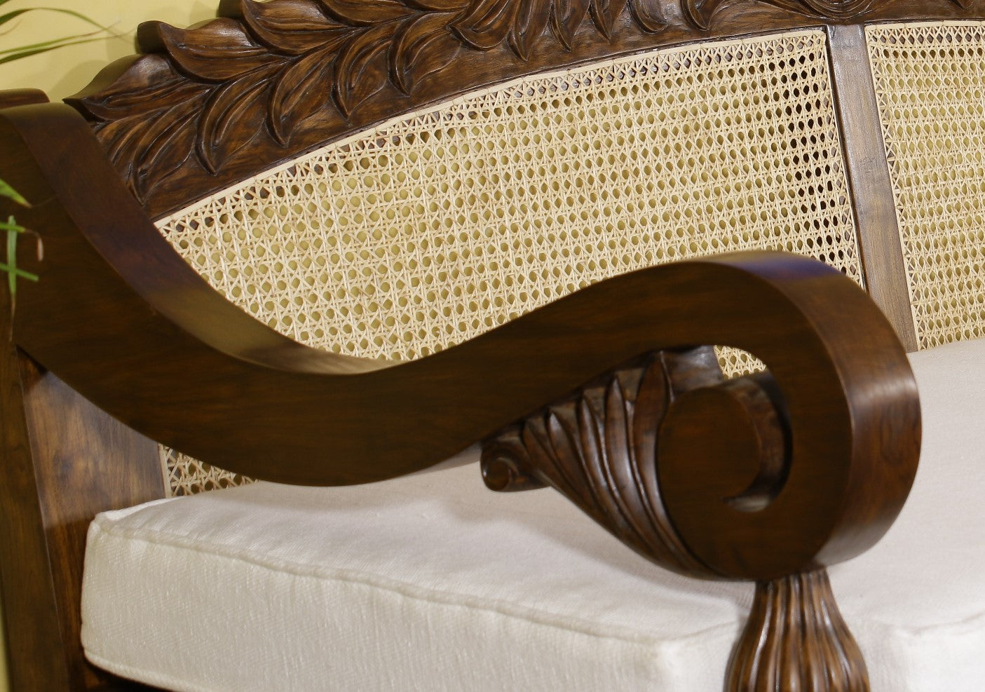Bentnick Sofa
