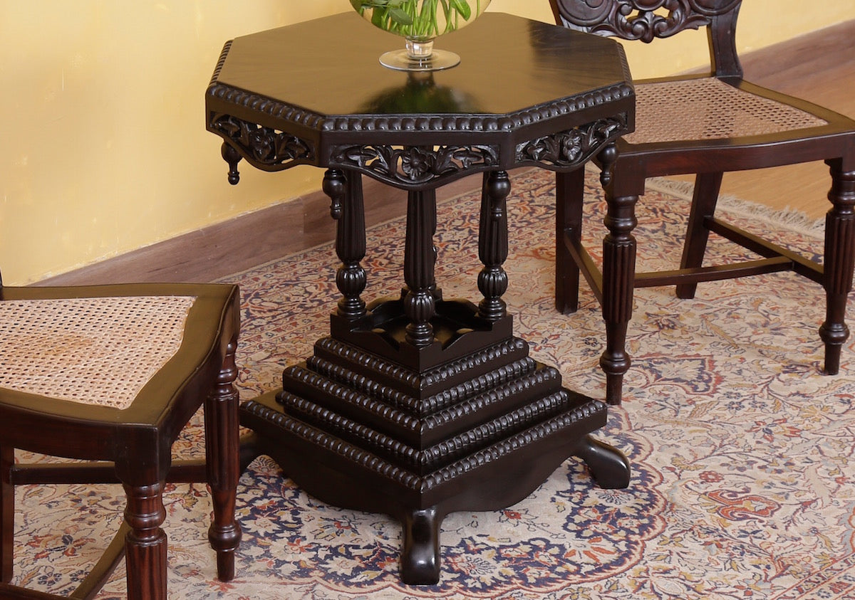Cristobal Table