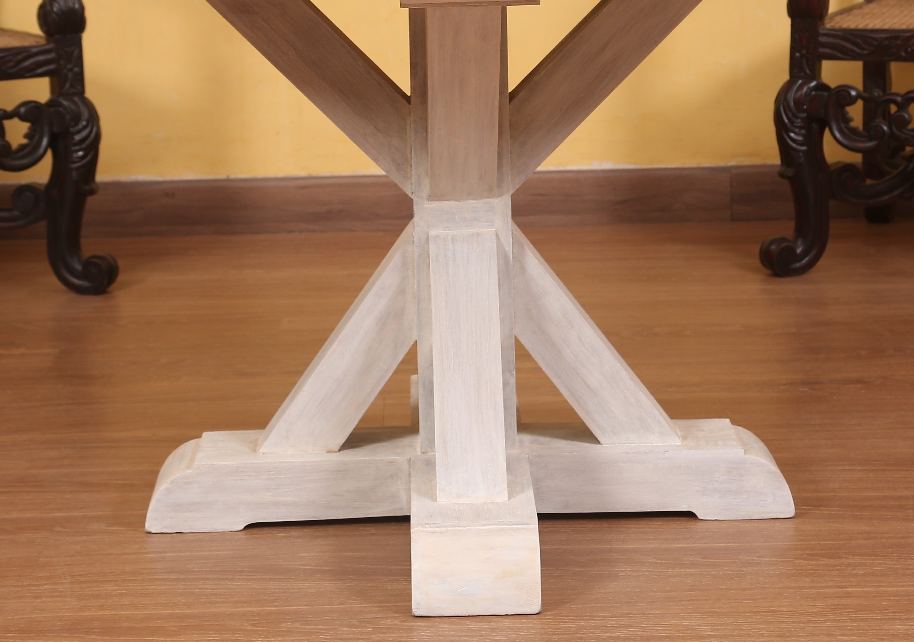 Verelst Table